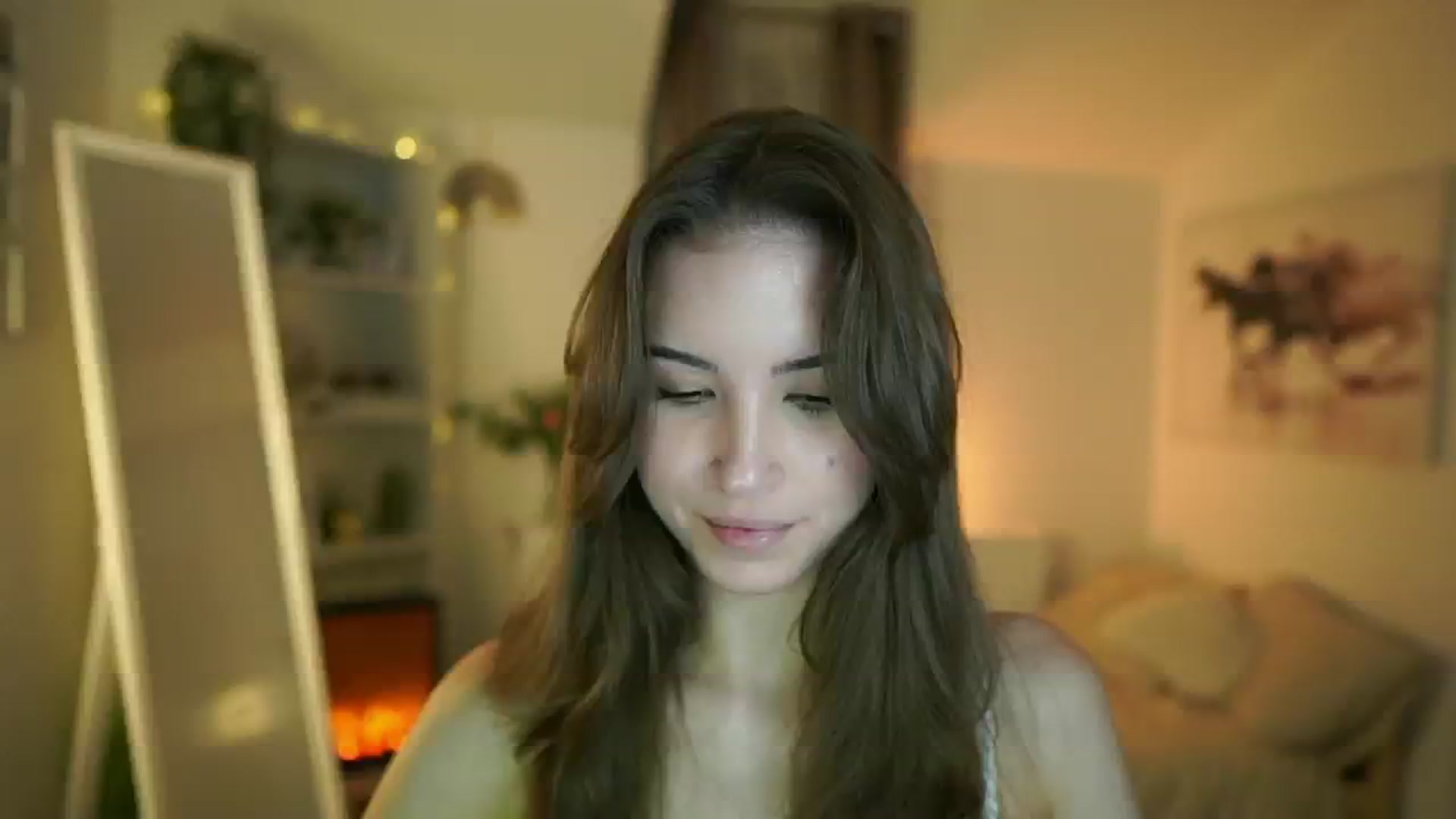 Gallery image thumbnail from Shy_jane's myfreecams stream on, 03/31/2025, 13:06 image 13 of 20