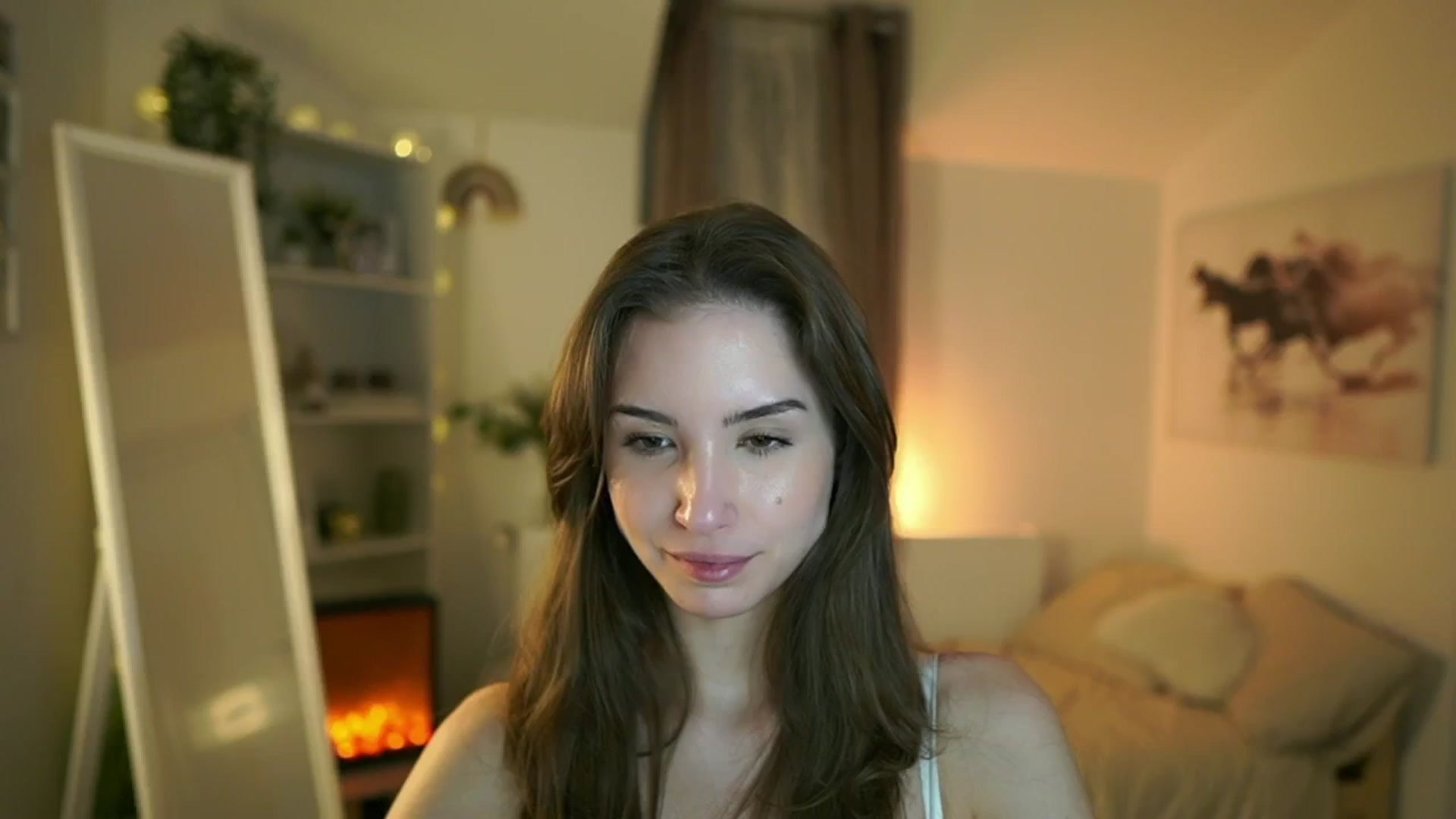 Gallery image thumbnail from Shy_jane's myfreecams stream on, 03/31/2025, 15:14 image 9 of 20
