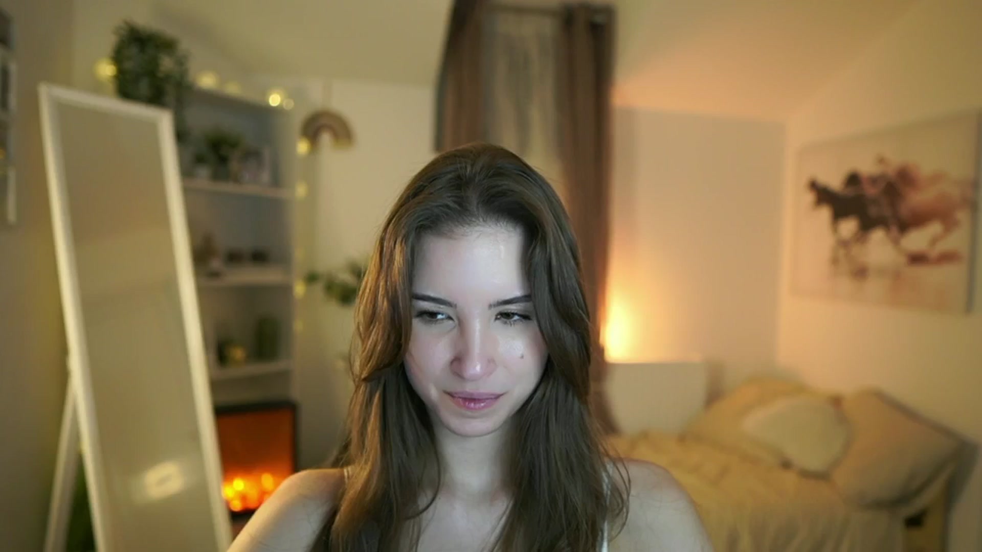 Gallery image thumbnail from Shy_jane's myfreecams stream on, 03/31/2025, 15:14 image 7 of 20