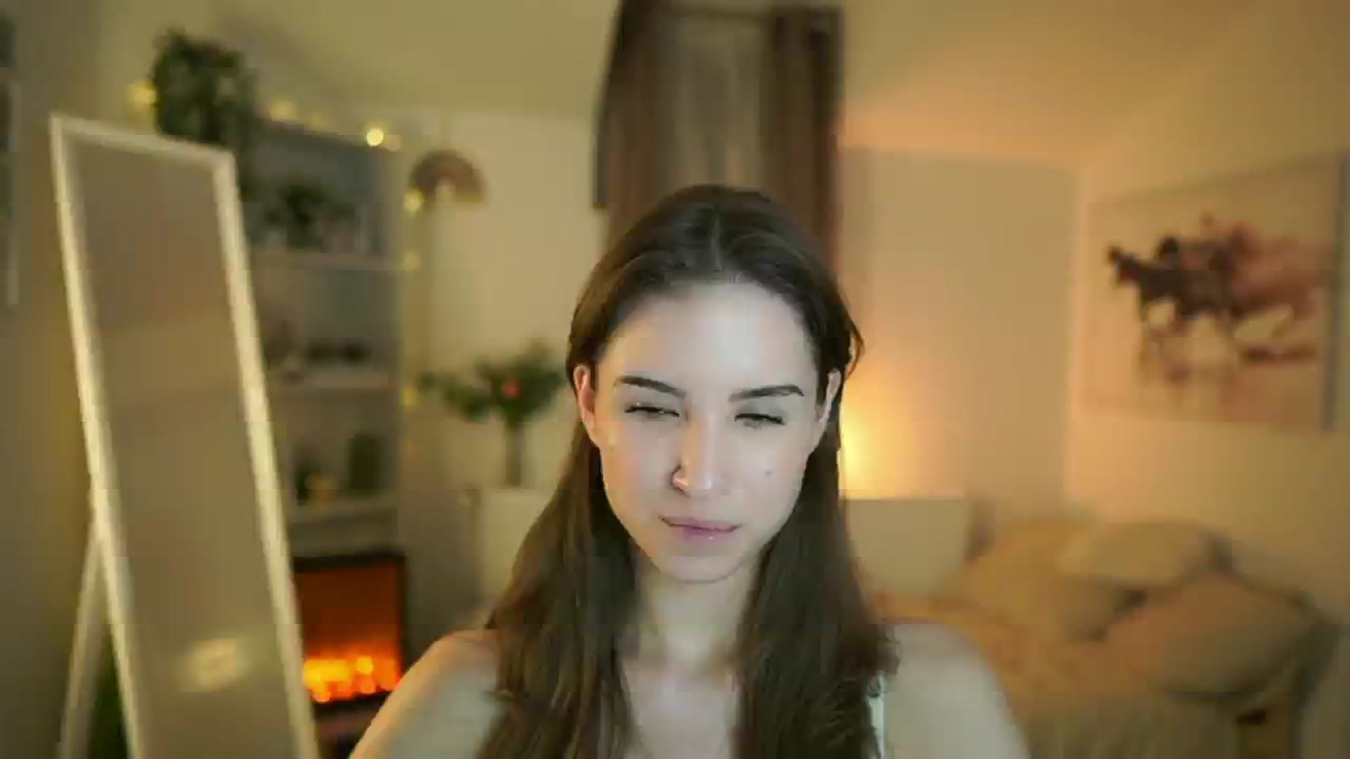 Gallery image thumbnail from Shy_jane's myfreecams stream on, 03/31/2025, 17:20 image 9 of 20
