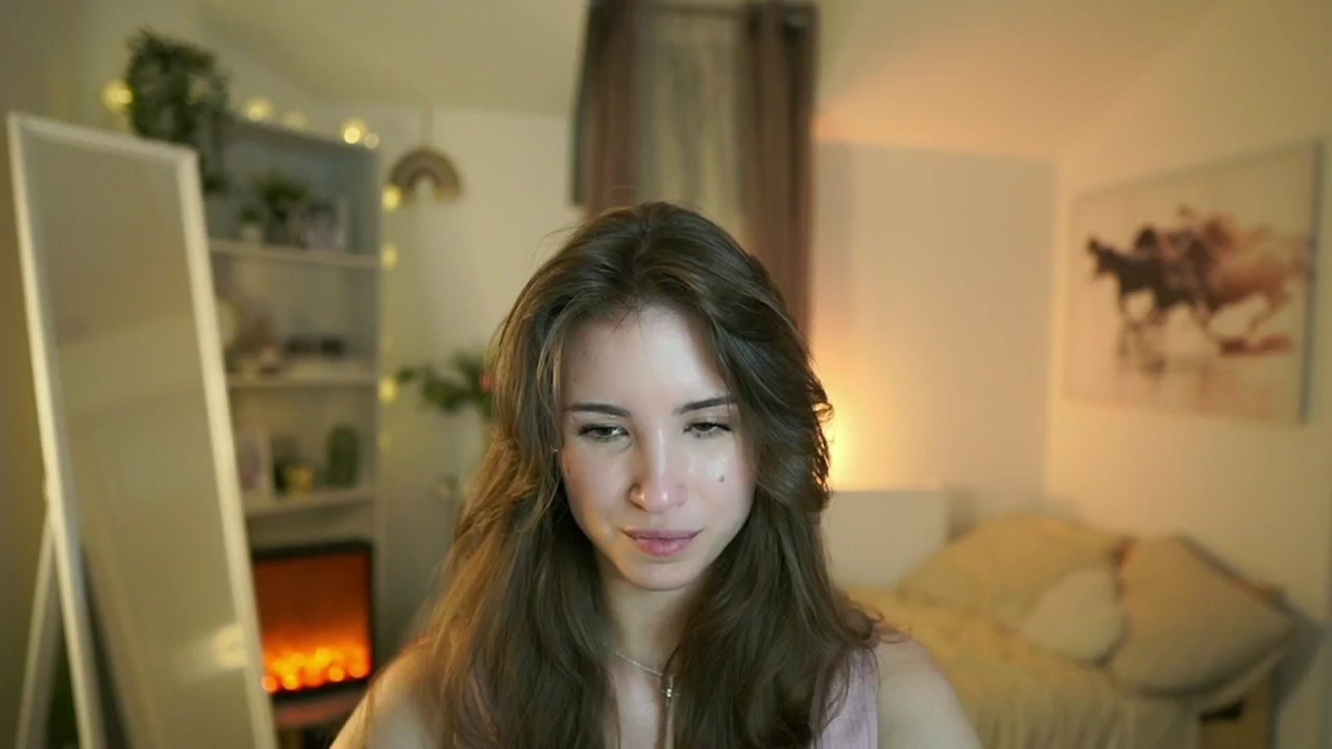 Gallery image thumbnail from Shy_jane's myfreecams stream on, 04/07/2025, 12:50 image 10 of 20