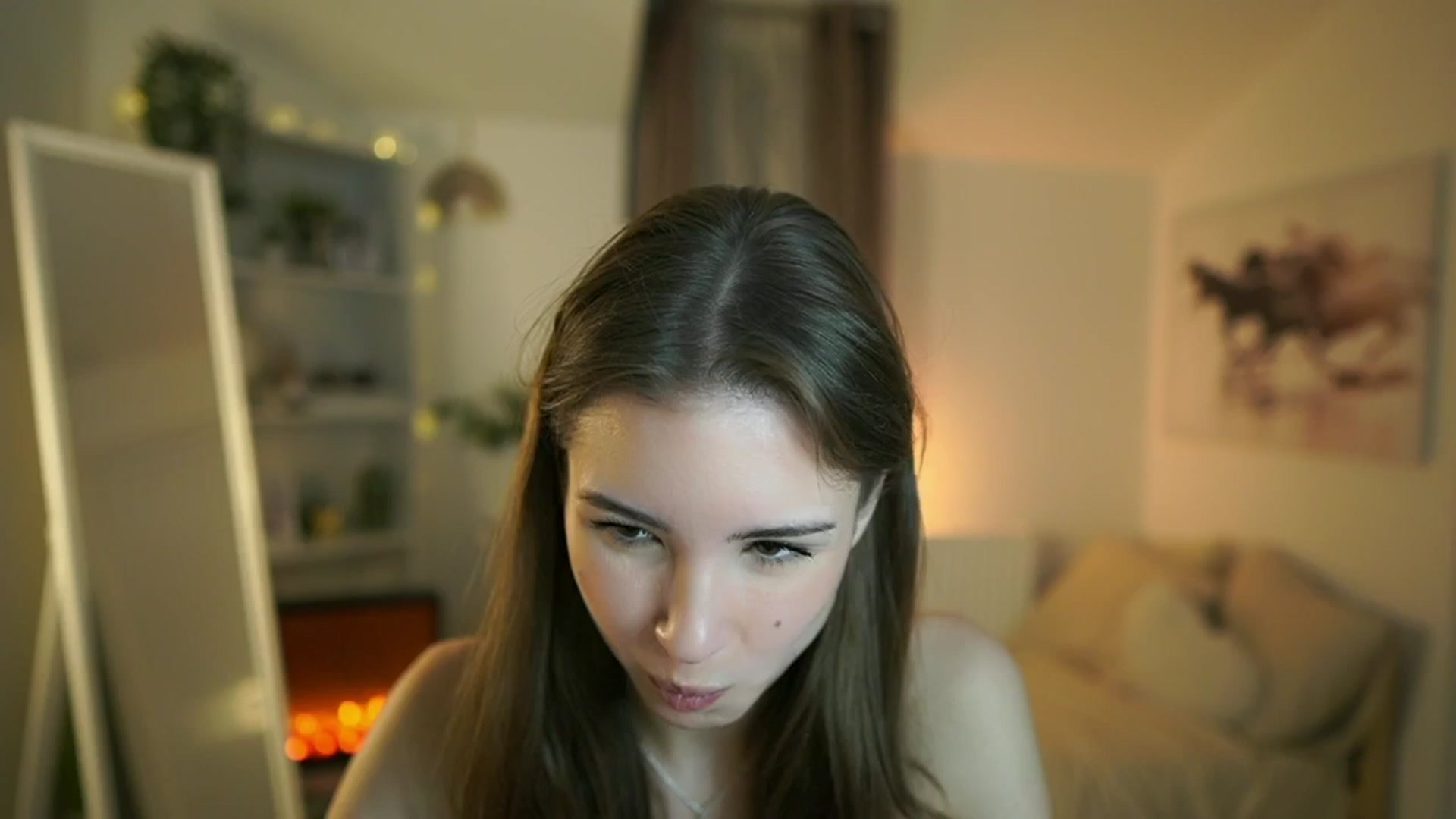 Gallery image thumbnail from Shy_jane's myfreecams stream on, 04/08/2025, 09:55 image 5 of 20