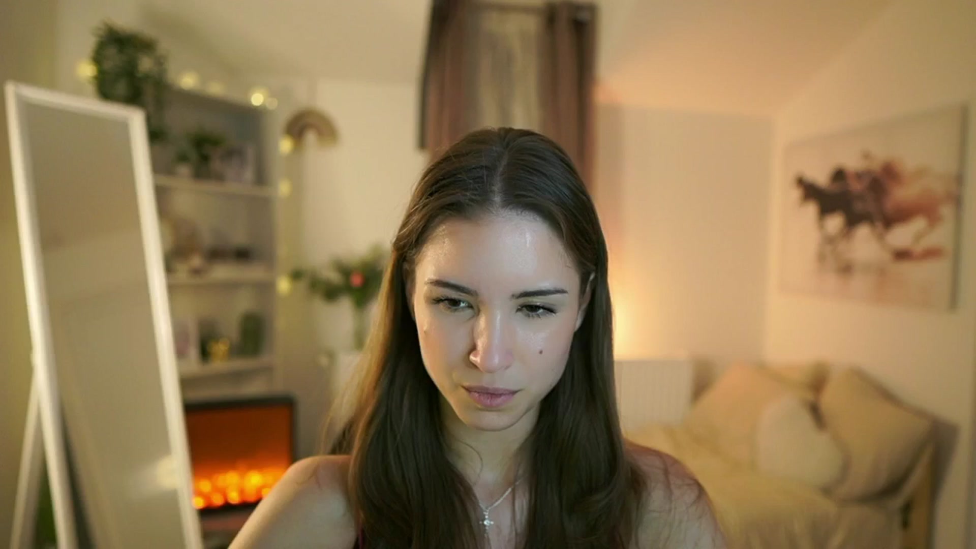 Gallery image thumbnail from Shy_jane's myfreecams stream on, 04/08/2025, 17:11 image 4 of 20