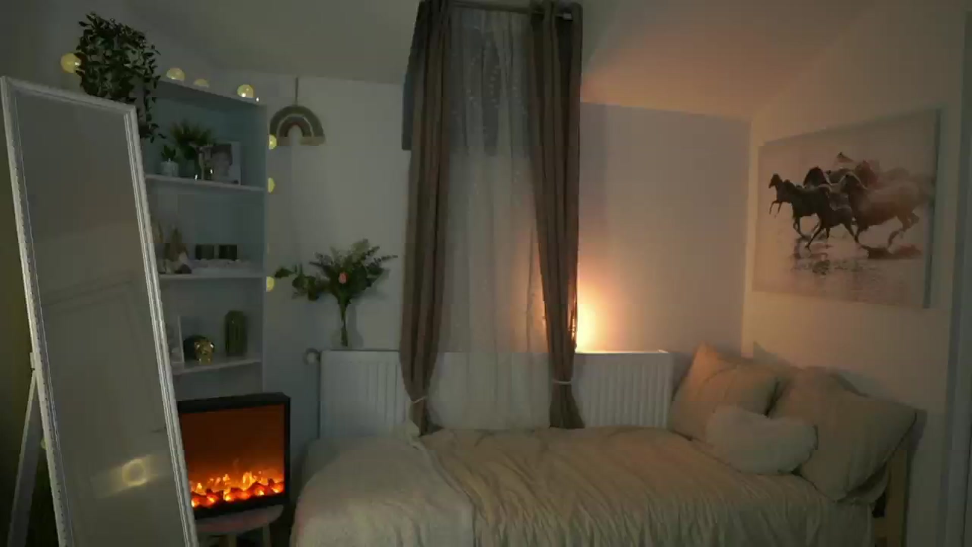 Gallery image thumbnail from Shy_jane's myfreecams stream on, 04/14/2025, 12:45 image 19 of 20