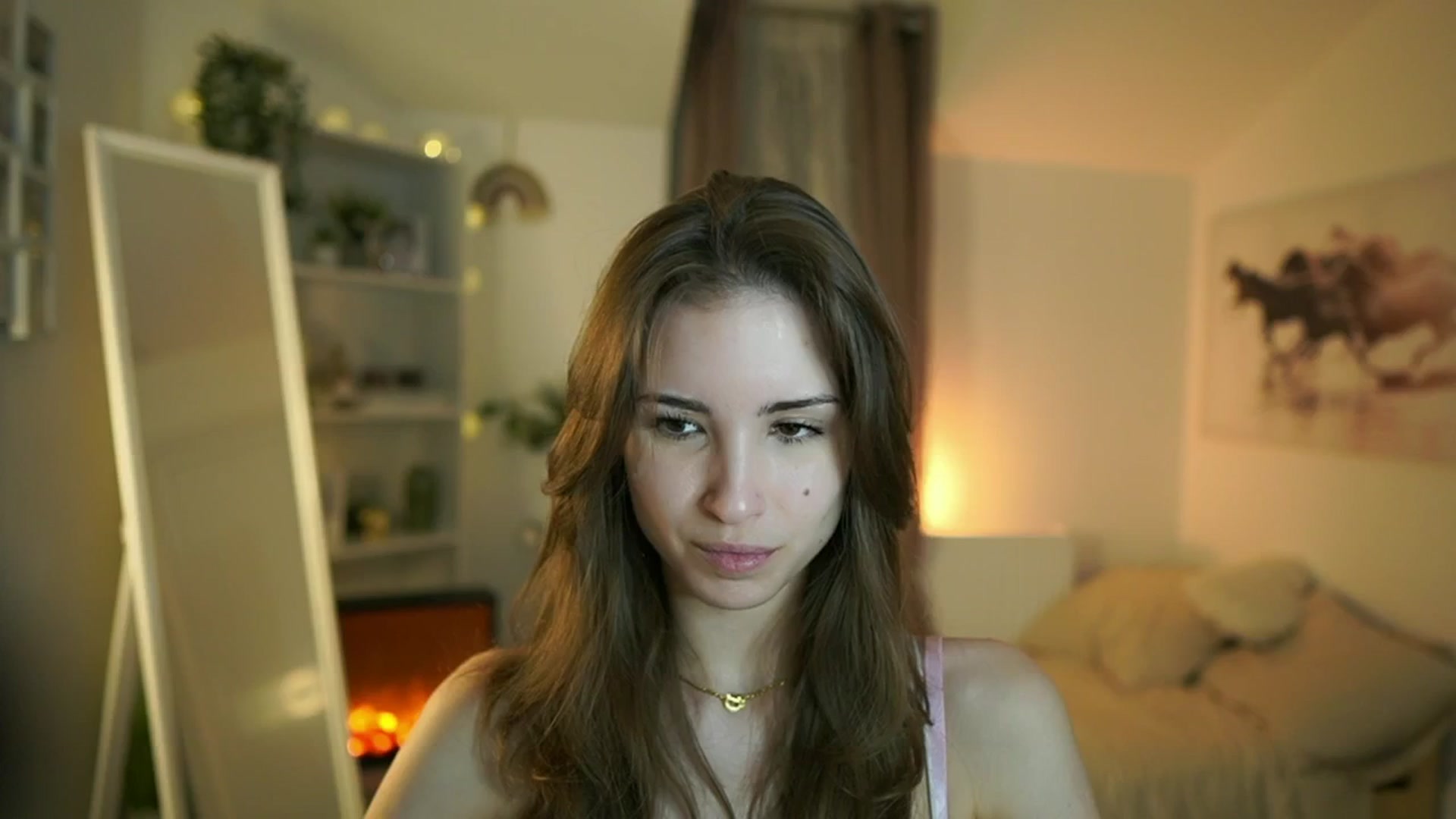 Gallery image thumbnail from Shy_jane's myfreecams stream on, 04/22/2025, 09:07 image 17 of 20