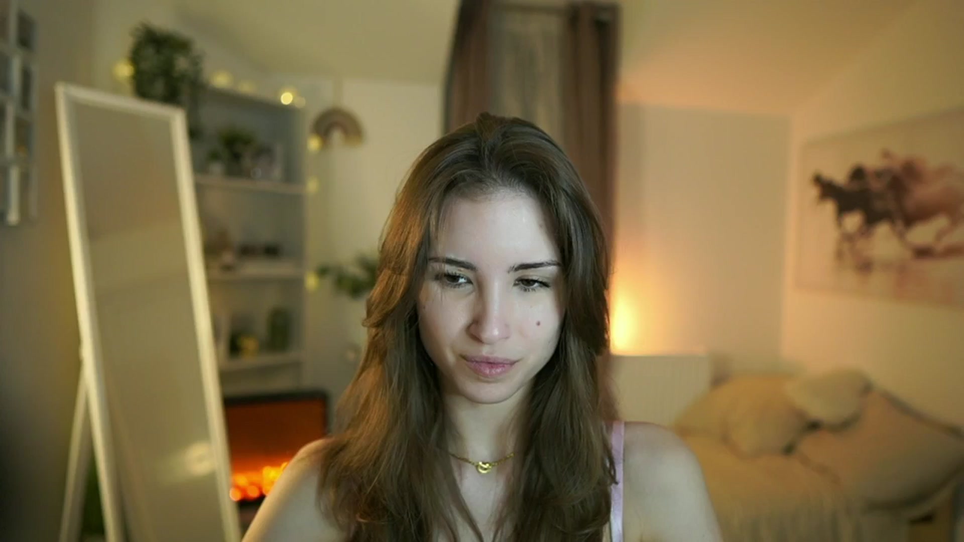 Gallery image thumbnail from Shy_jane's myfreecams stream on, 04/22/2025, 09:07 image 19 of 20