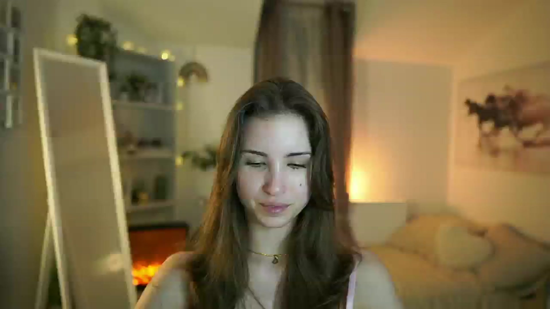 Gallery image thumbnail from Shy_jane's myfreecams stream on, 04/22/2025, 17:40 image 14 of 20