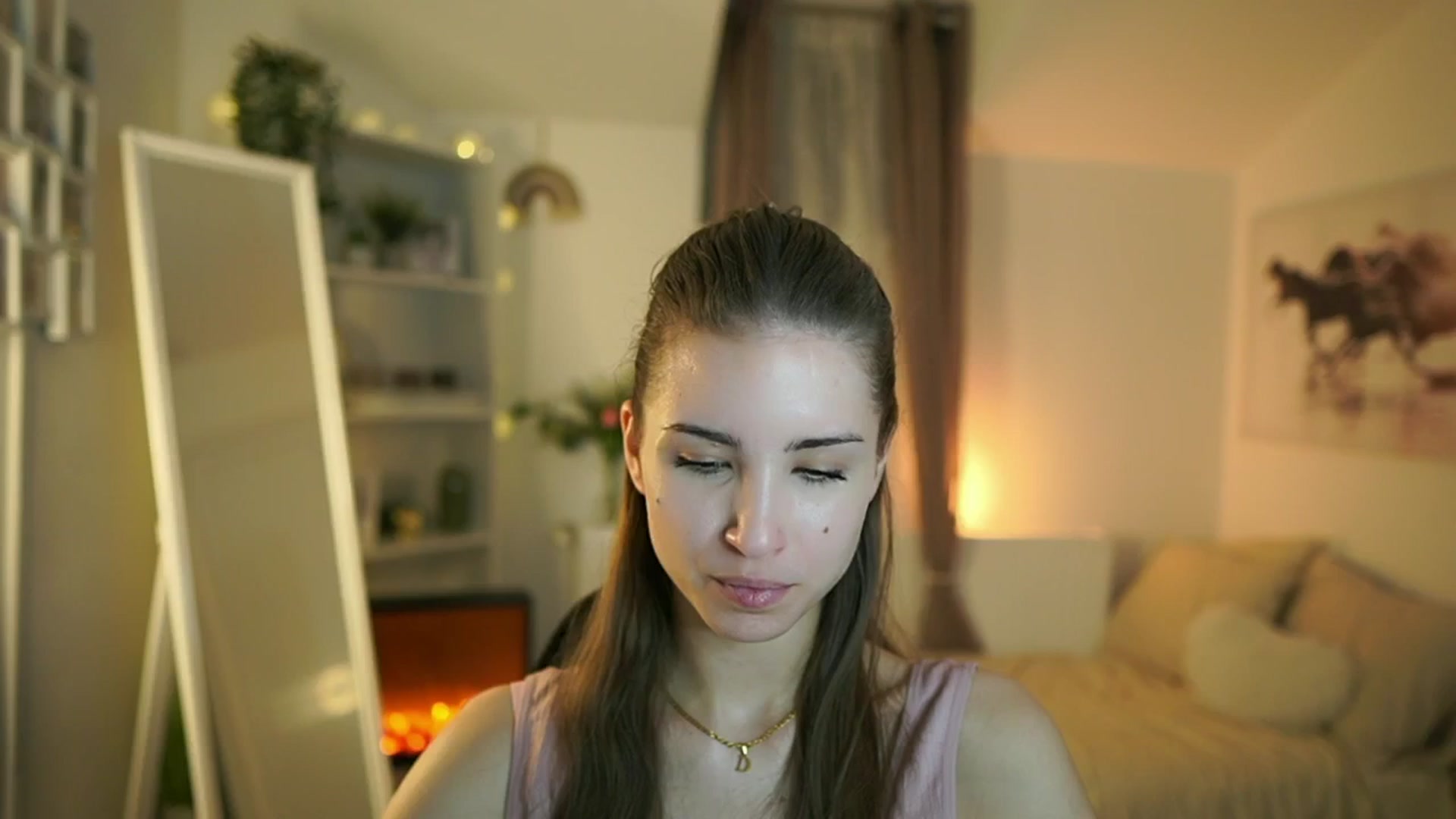 Gallery image thumbnail from Shy_jane's myfreecams stream on, 04/23/2025, 10:03 image 16 of 20