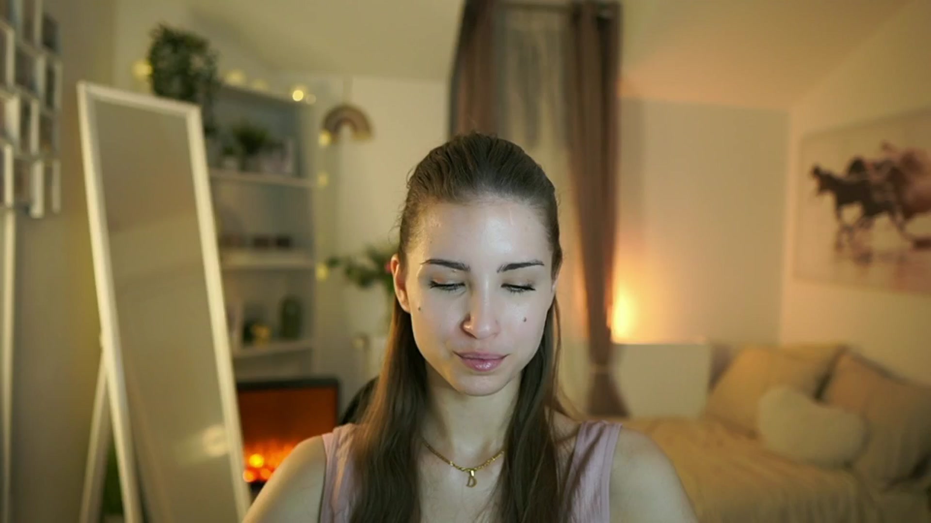 Gallery image thumbnail from Shy_jane's myfreecams stream on, 04/23/2025, 10:03 image 14 of 20