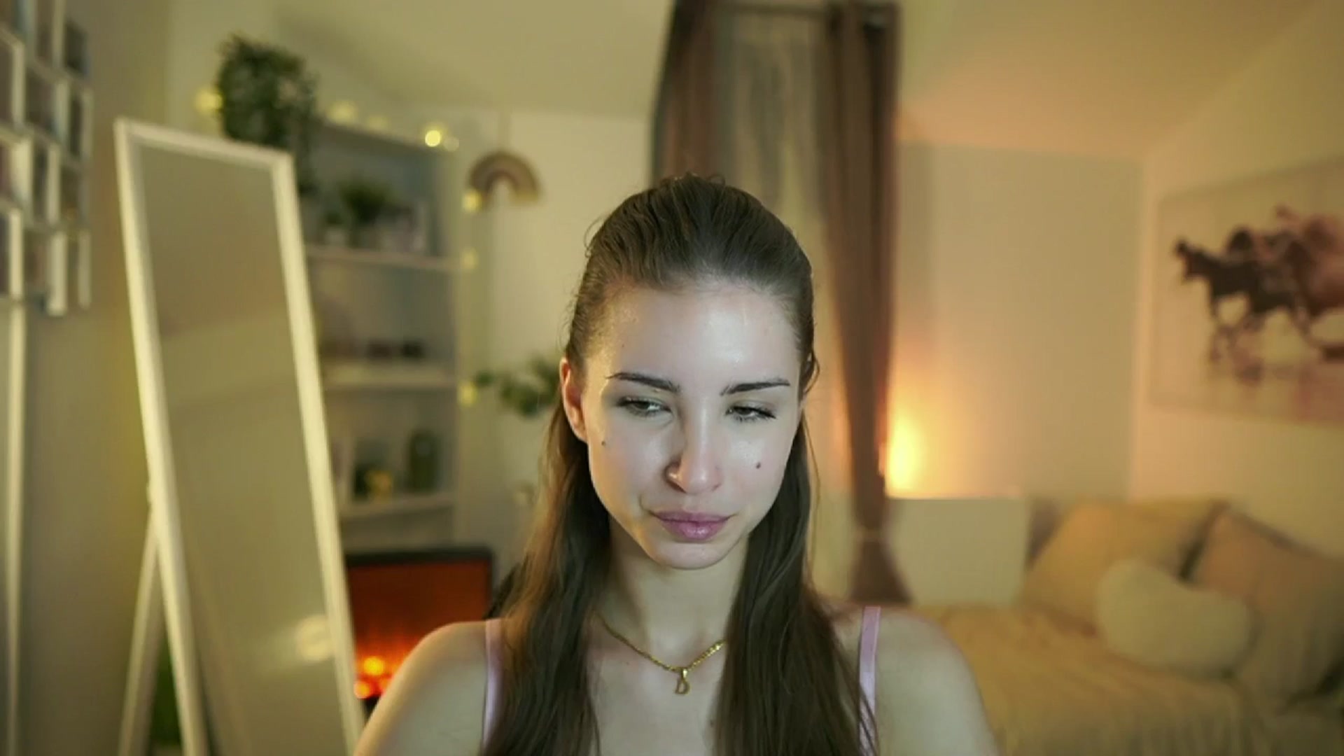 Gallery image thumbnail from Shy_jane's myfreecams stream on, 04/23/2025, 10:39 image 12 of 20