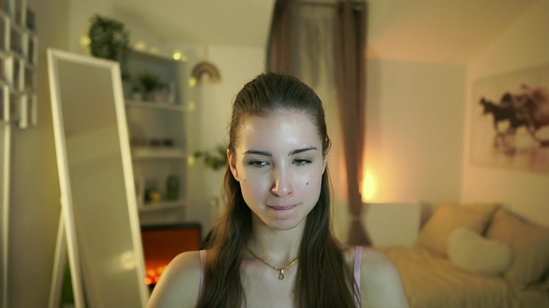 Gallery image thumbnail from Shy_jane's myfreecams stream on, 04/23/2025, 10:39 image 14 of 20