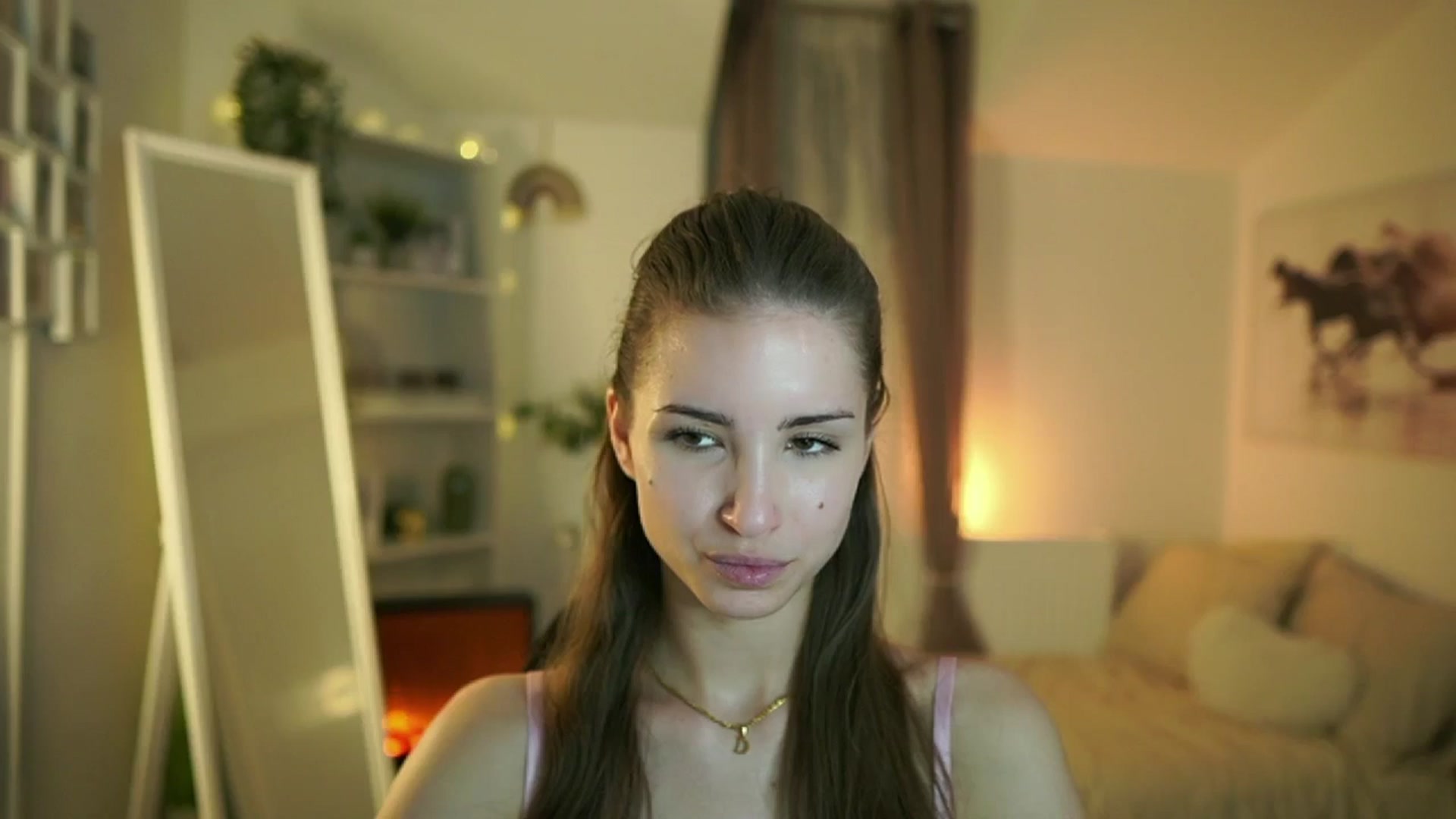 Gallery image thumbnail from Shy_jane's myfreecams stream on, 04/23/2025, 10:39 image 13 of 20