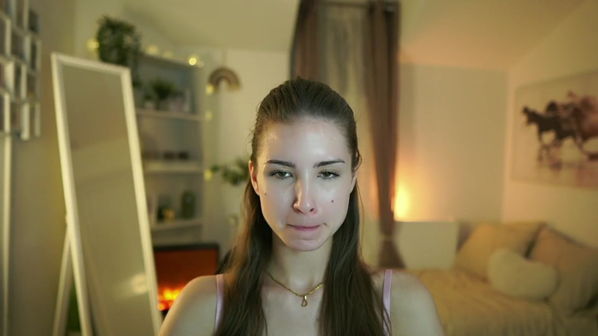 Gallery image thumbnail from Shy_jane's myfreecams stream on, 04/23/2025, 10:39 image 10 of 20