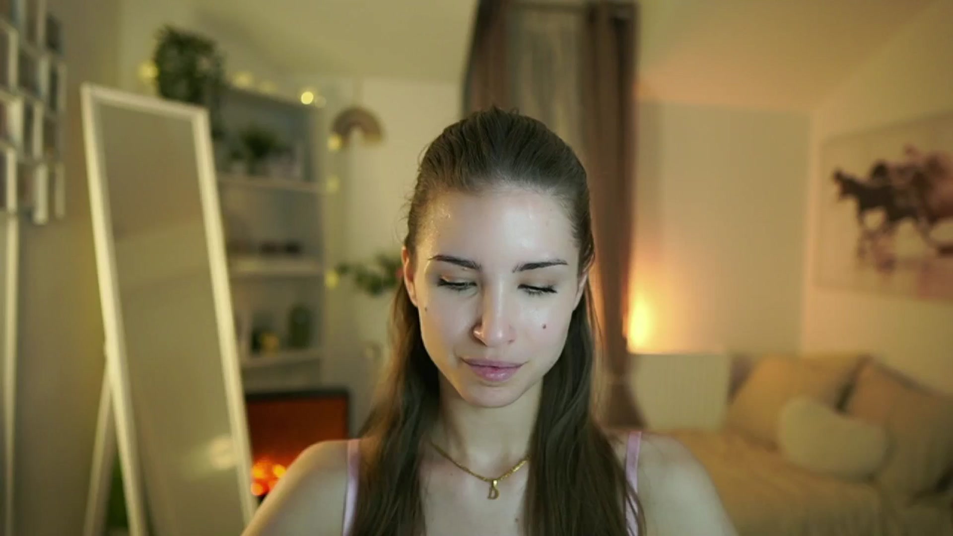 Gallery image thumbnail from Shy_jane's myfreecams stream on, 04/23/2025, 10:39 image 4 of 20