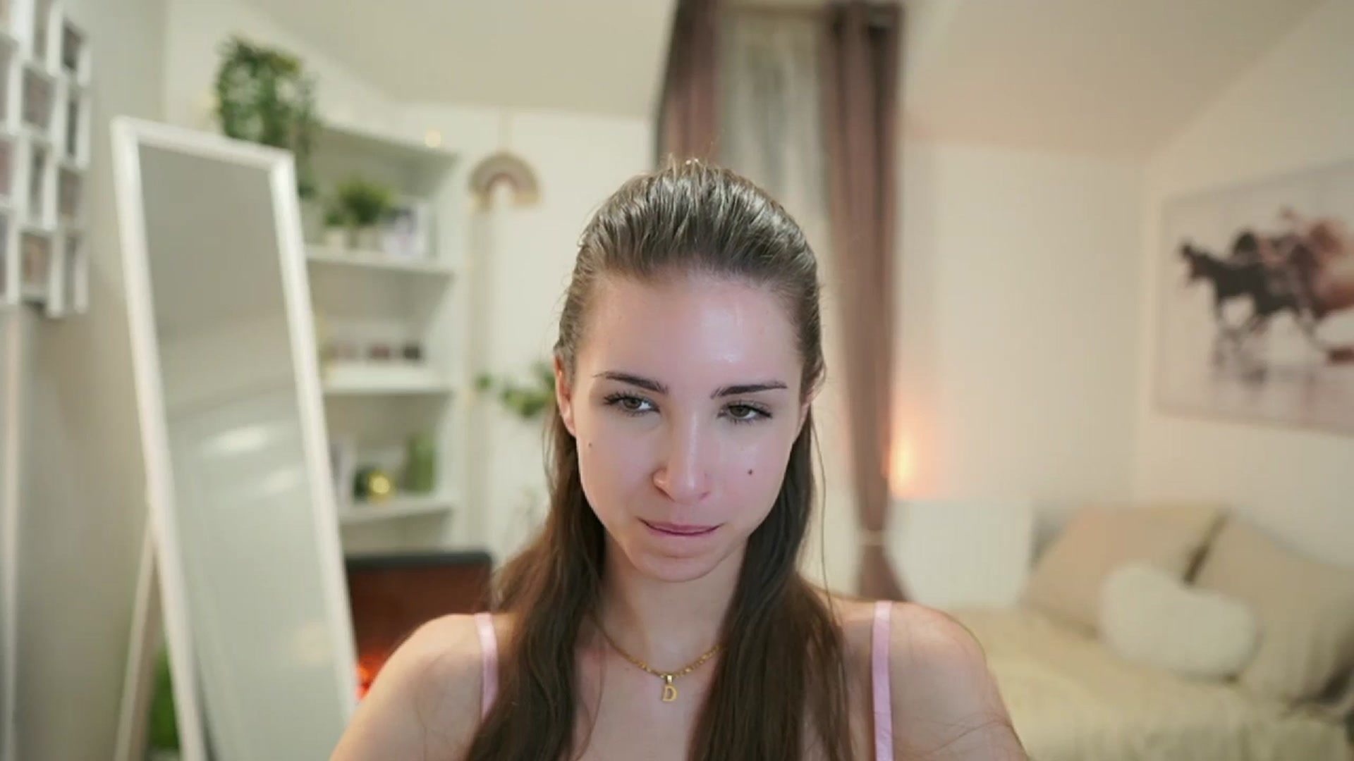 Gallery image thumbnail from Shy_jane's myfreecams stream on, 04/23/2025, 12:15 image 10 of 20