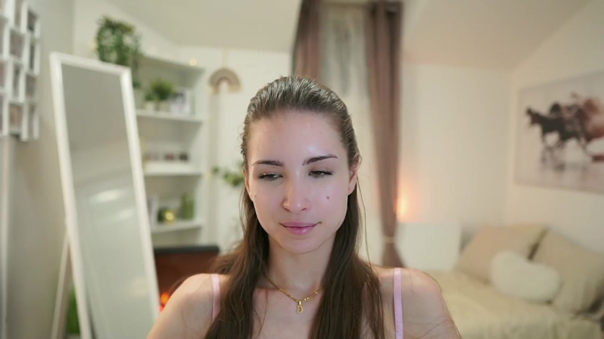 Gallery image thumbnail from Shy_jane's myfreecams stream on, 04/23/2025, 12:15 image 11 of 20