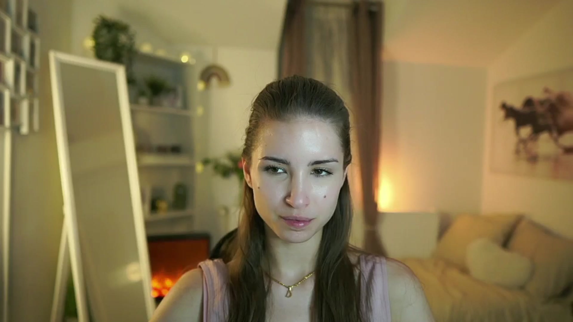 Gallery image thumbnail from Shy_jane's myfreecams stream on, 04/23/2025, 14:51 image 4 of 20