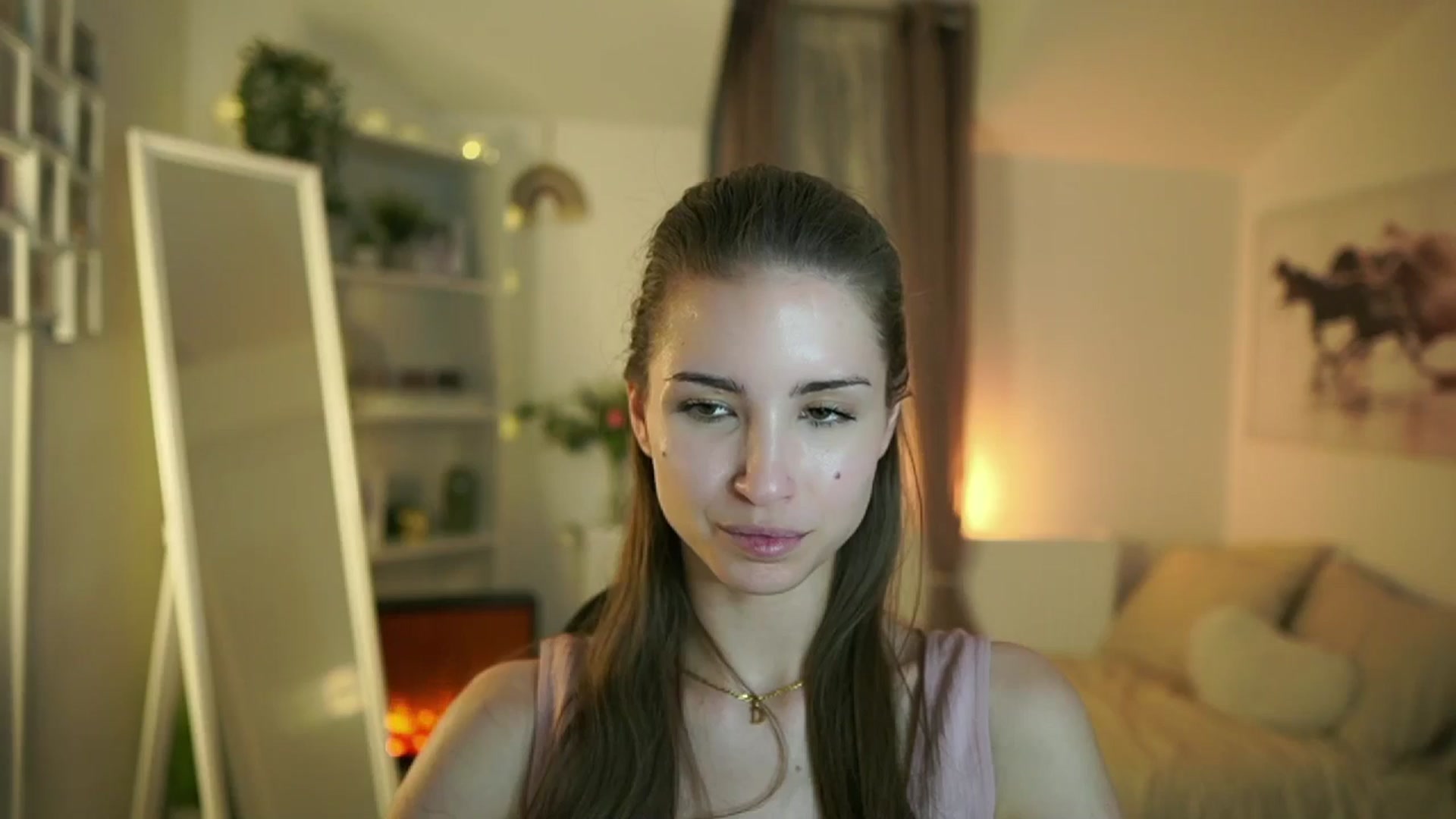 Gallery image thumbnail from Shy_jane's myfreecams stream on, 04/23/2025, 14:51 image 9 of 20