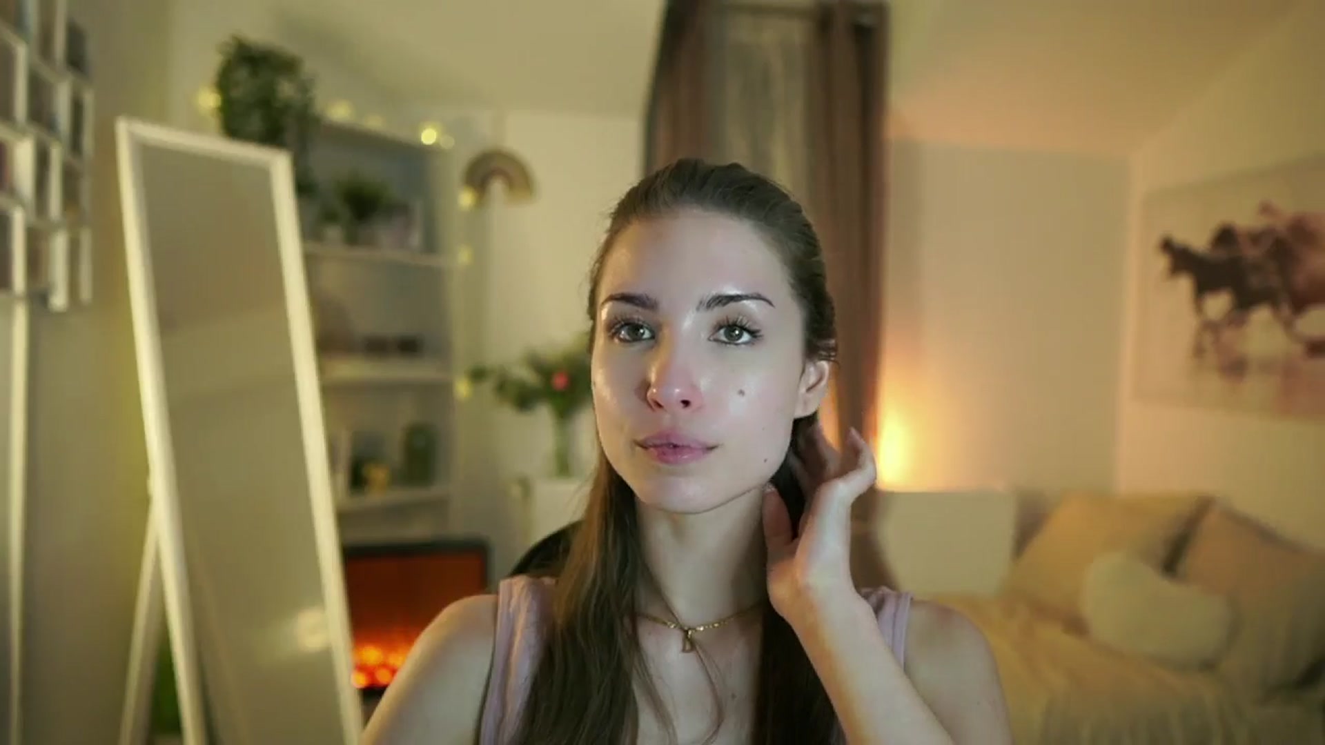 Gallery image thumbnail from Shy_jane's myfreecams stream on, 04/23/2025, 14:51 image 11 of 20