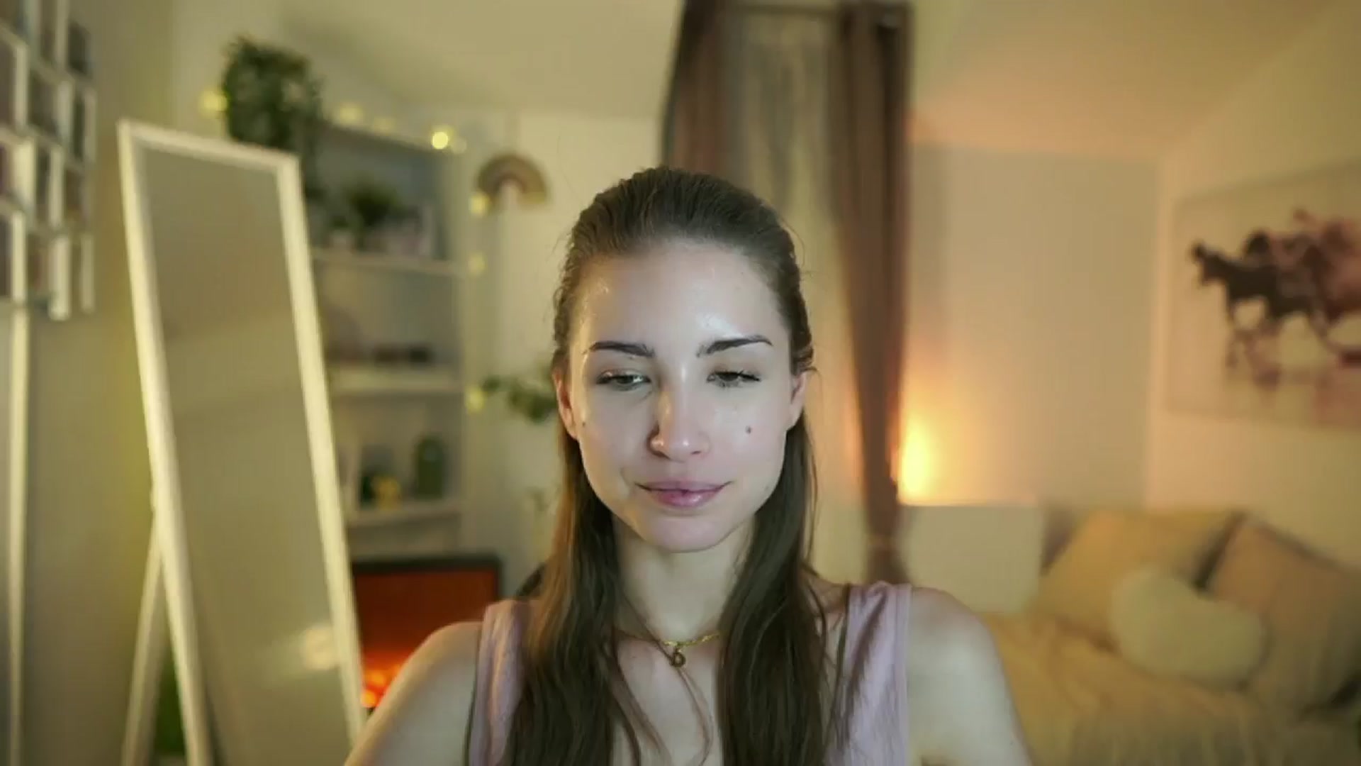 Gallery image thumbnail from Shy_jane's myfreecams stream on, 04/23/2025, 14:51 image 12 of 20