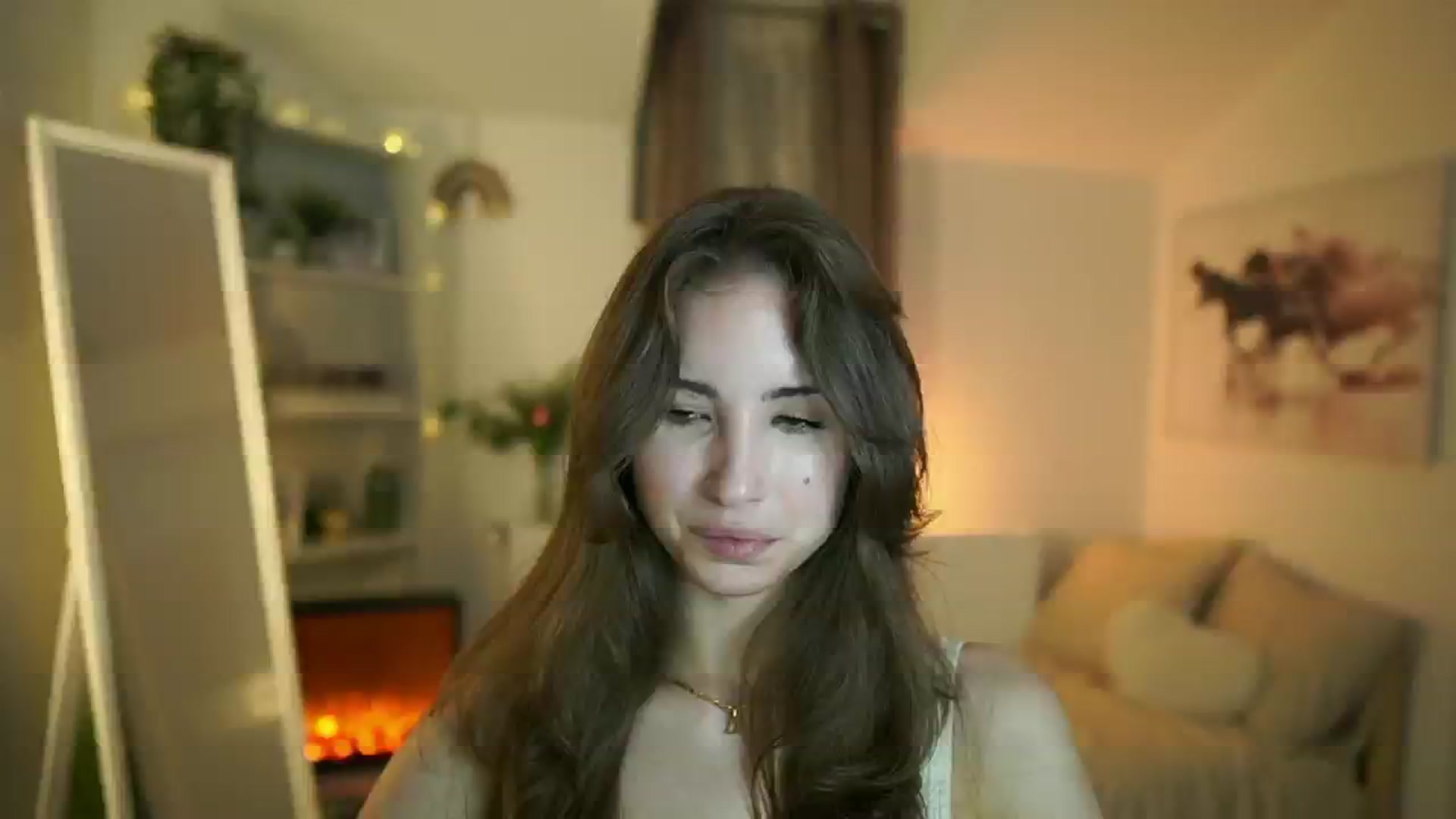 Gallery image thumbnail from Shy_jane's myfreecams stream on, 04/25/2025, 11:14 image 12 of 20