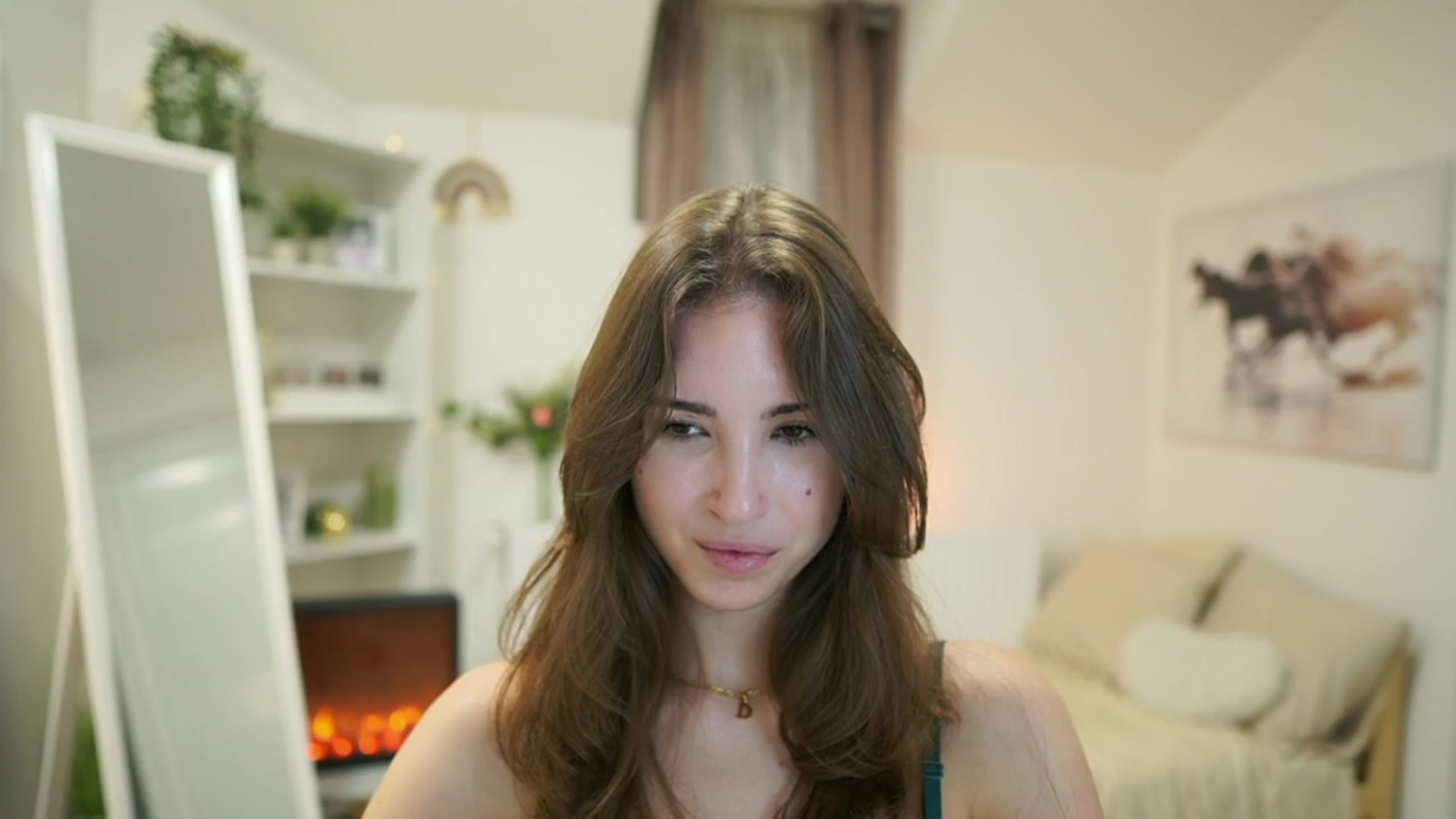 Gallery image thumbnail from Shy_jane's myfreecams stream on, 04/25/2025, 11:31 image 15 of 20