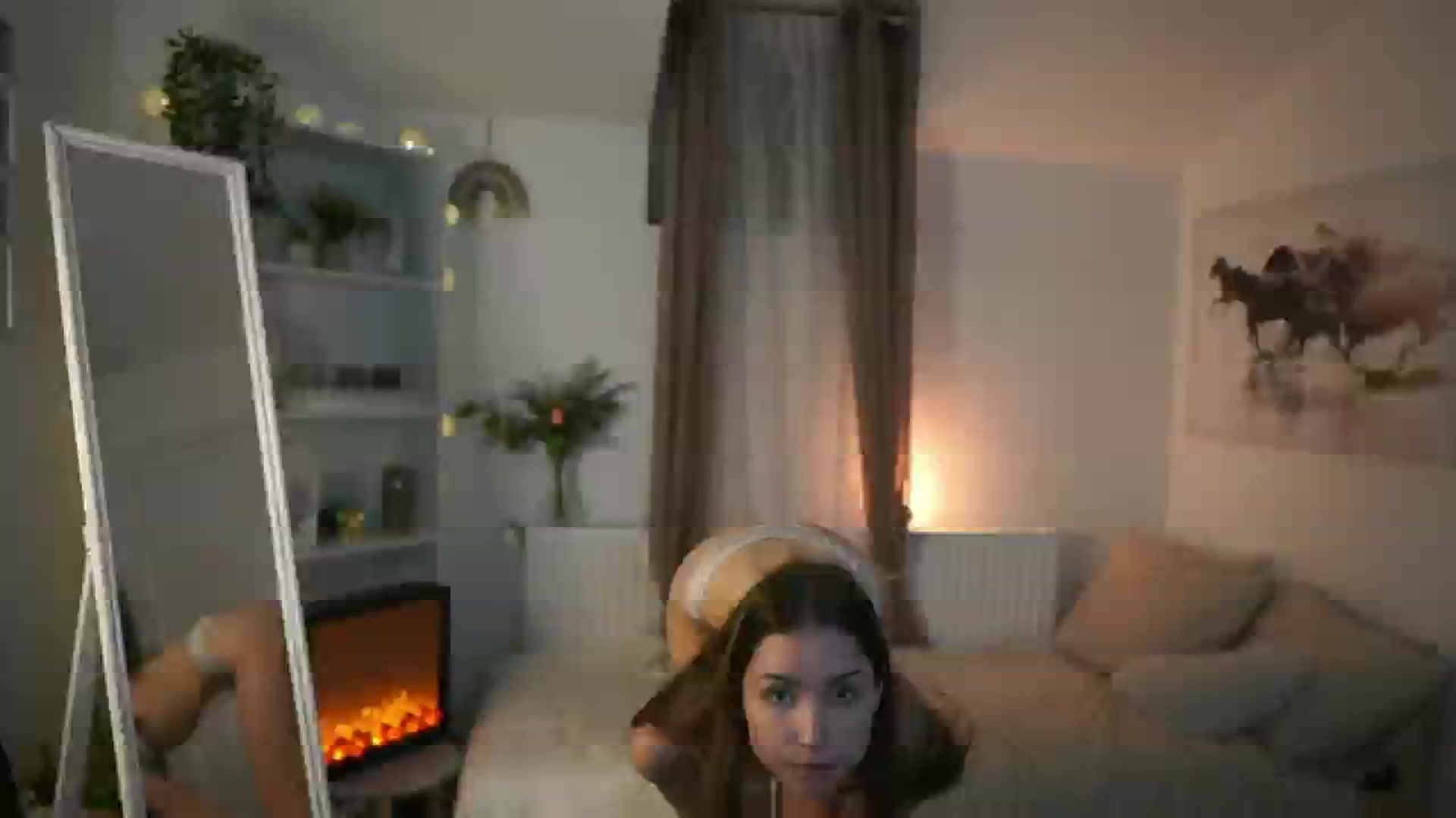 Gallery image thumbnail from Shy_jane's myfreecams stream on, 05/06/2025, 13:44 image 13 of 20