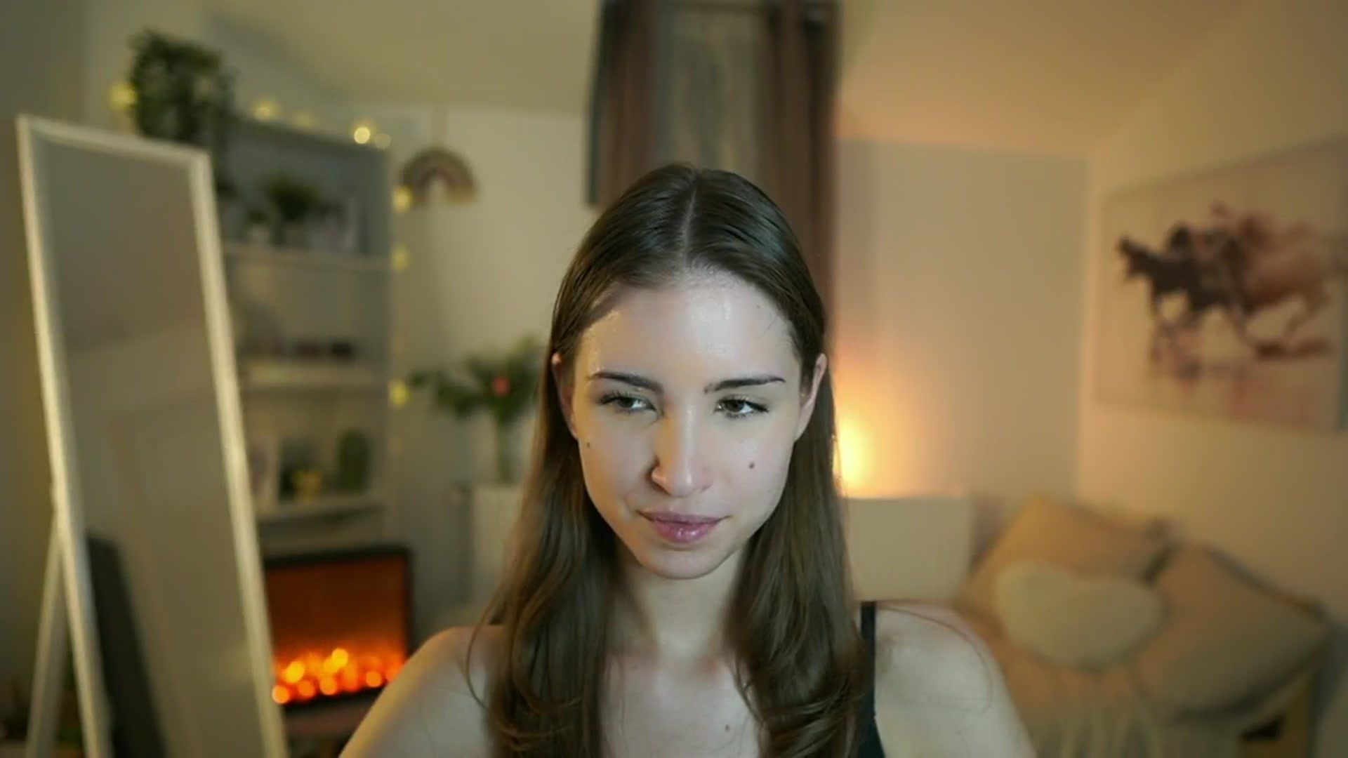 Gallery image thumbnail from Shy_jane's myfreecams stream on, 05/09/2025, 10:40 image 6 of 20