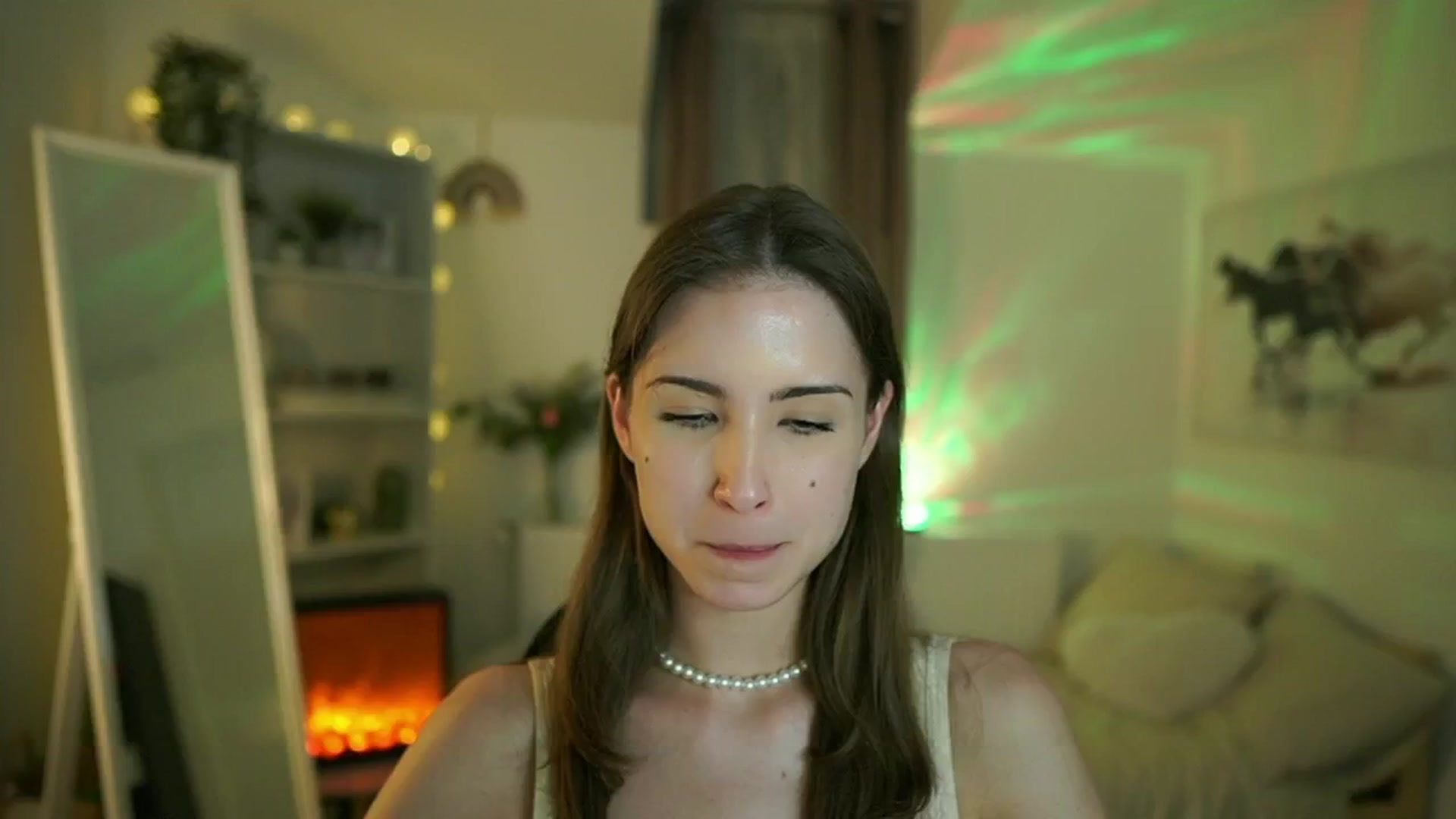 Gallery image thumbnail from Shy_jane's myfreecams stream on, 05/13/2025, 15:00 image 5 of 20