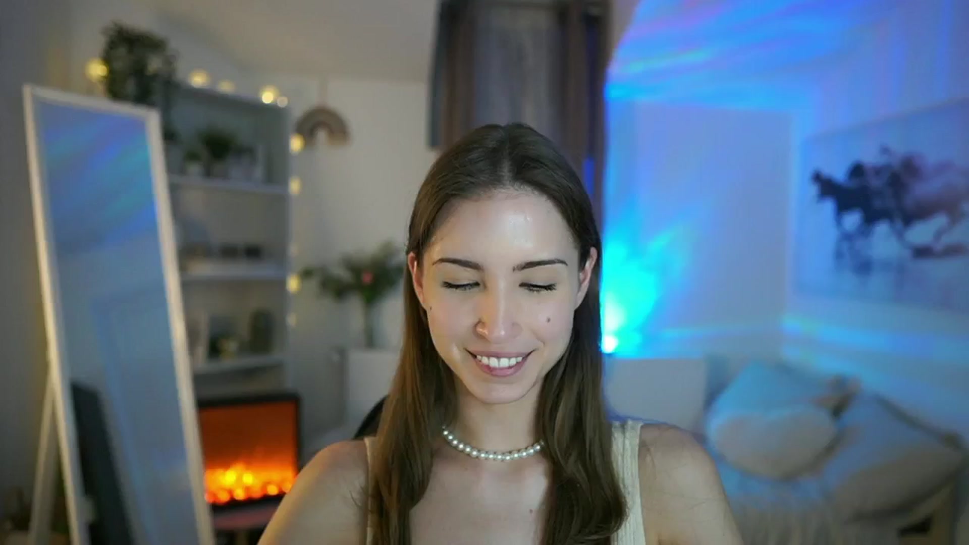 Gallery image thumbnail from Shy_jane's myfreecams stream on, 05/13/2025, 15:00 image 1 of 20