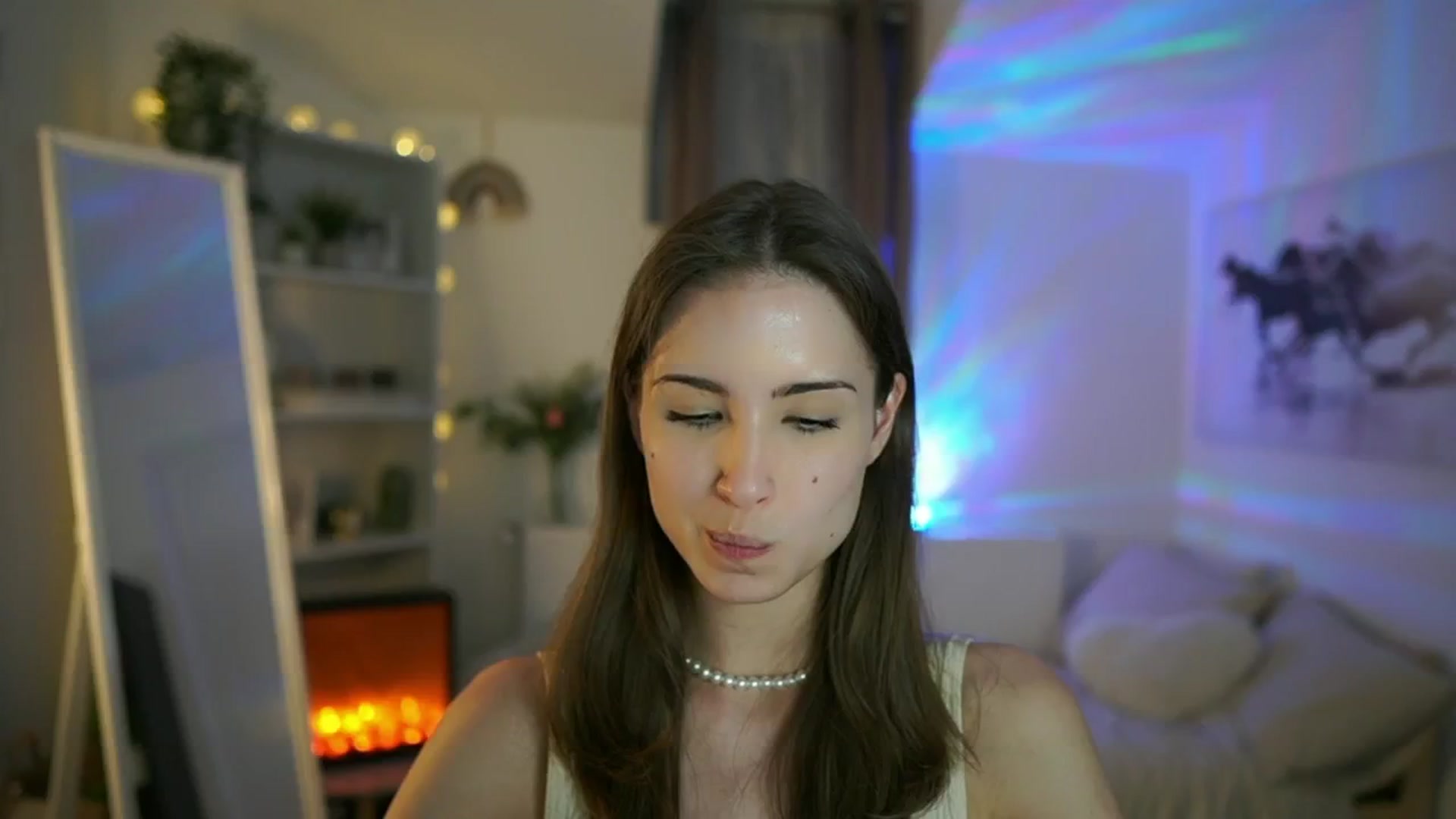 Gallery image thumbnail from Shy_jane's myfreecams stream on, 05/13/2025, 15:00 image 14 of 20