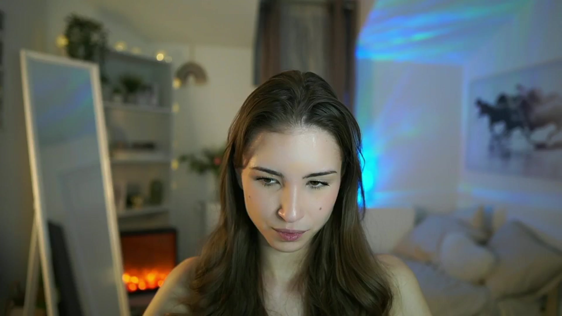 Gallery image thumbnail from Shy_jane's myfreecams stream on, 05/15/2025, 08:21 image 18 of 20
