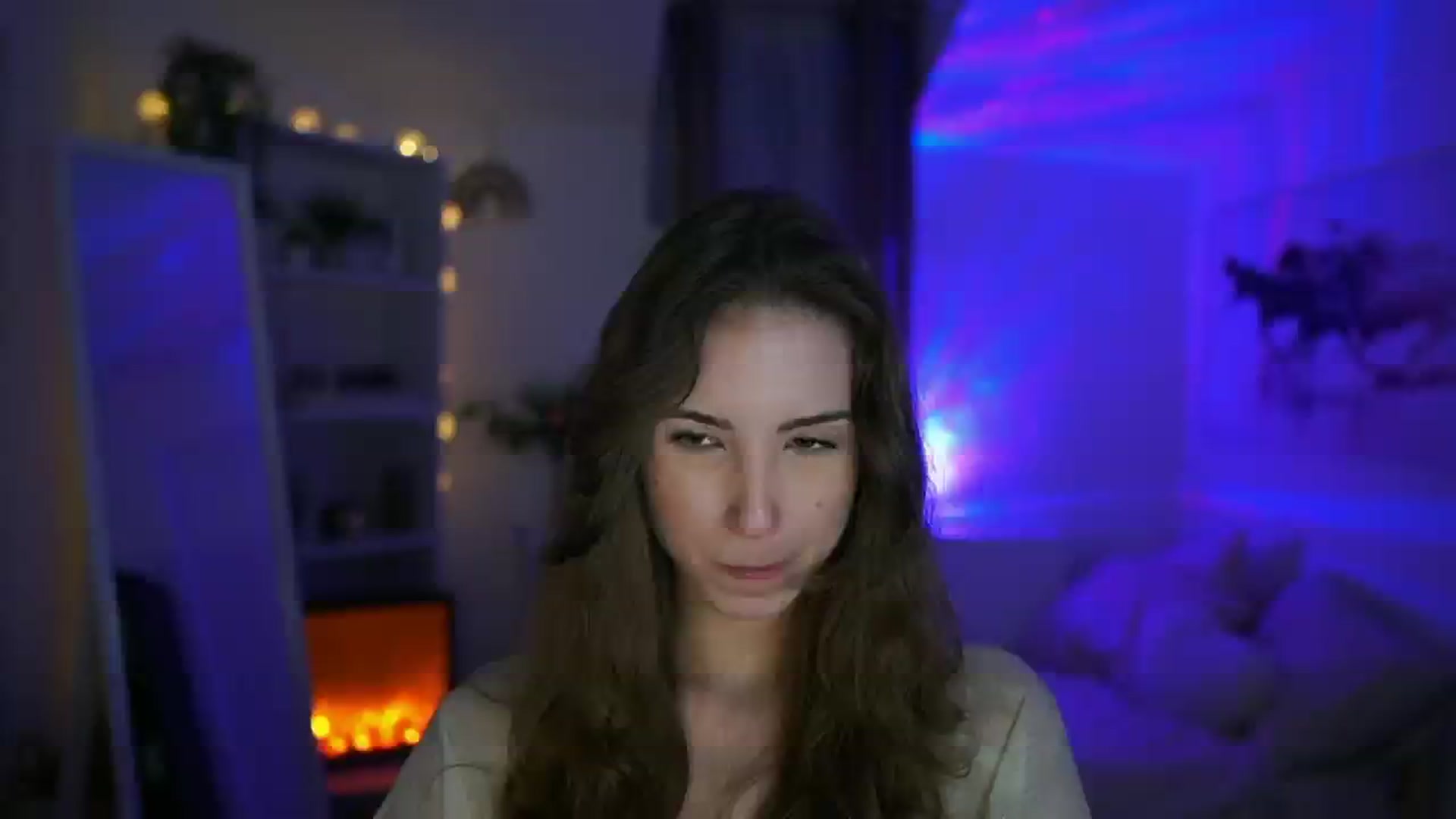 Gallery image thumbnail from Shy_jane's myfreecams stream on, 05/20/2025, 11:09 image 20 of 20