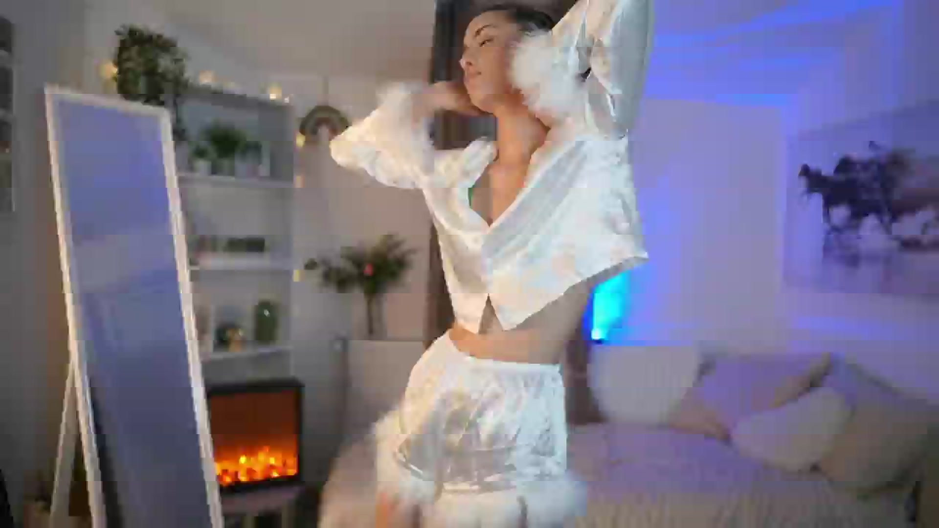 Gallery image thumbnail from Shy_jane's myfreecams stream on, 05/21/2025, 10:39 image 10 of 20