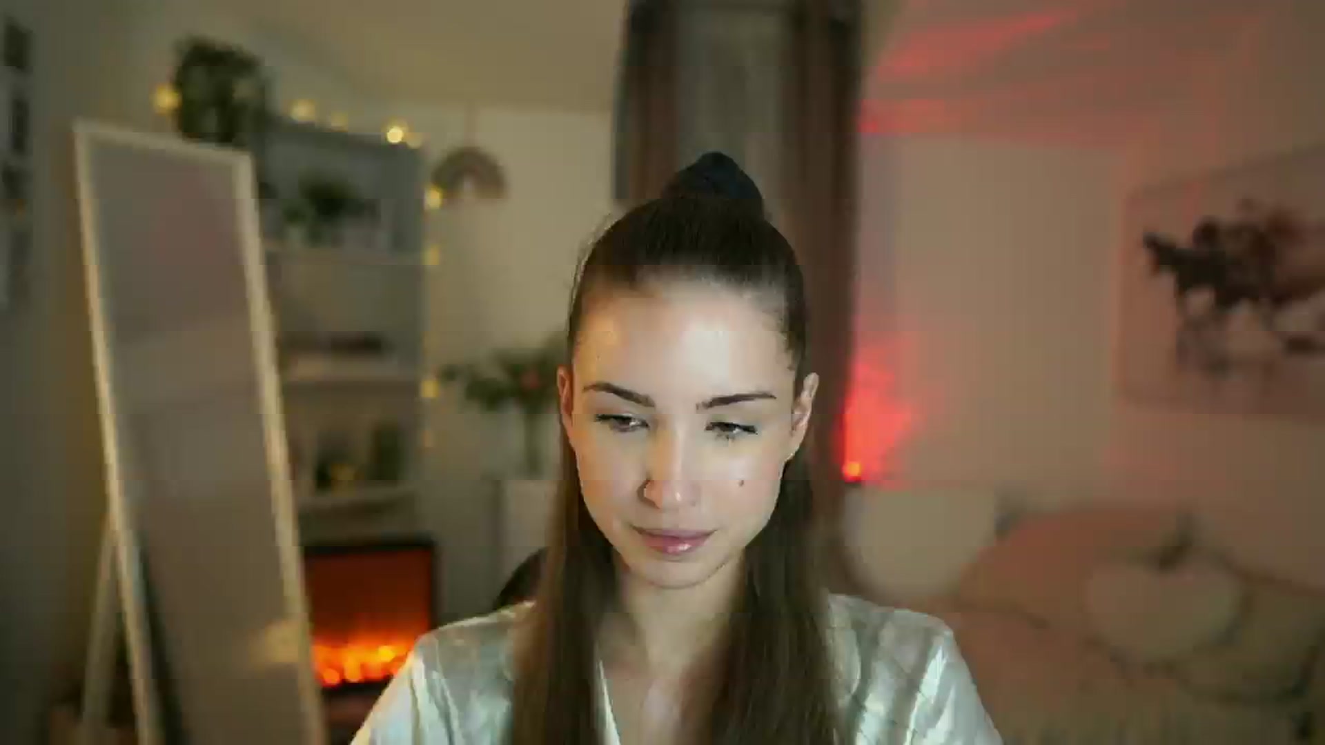 Gallery image thumbnail from Shy_jane's myfreecams stream on, 05/21/2025, 15:30 image 8 of 20
