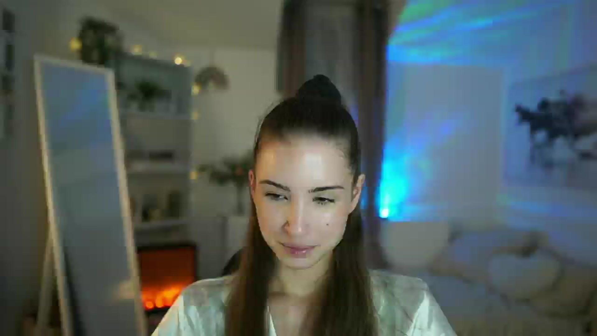 Gallery image thumbnail from Shy_jane's myfreecams stream on, 05/21/2025, 15:30 image 14 of 20
