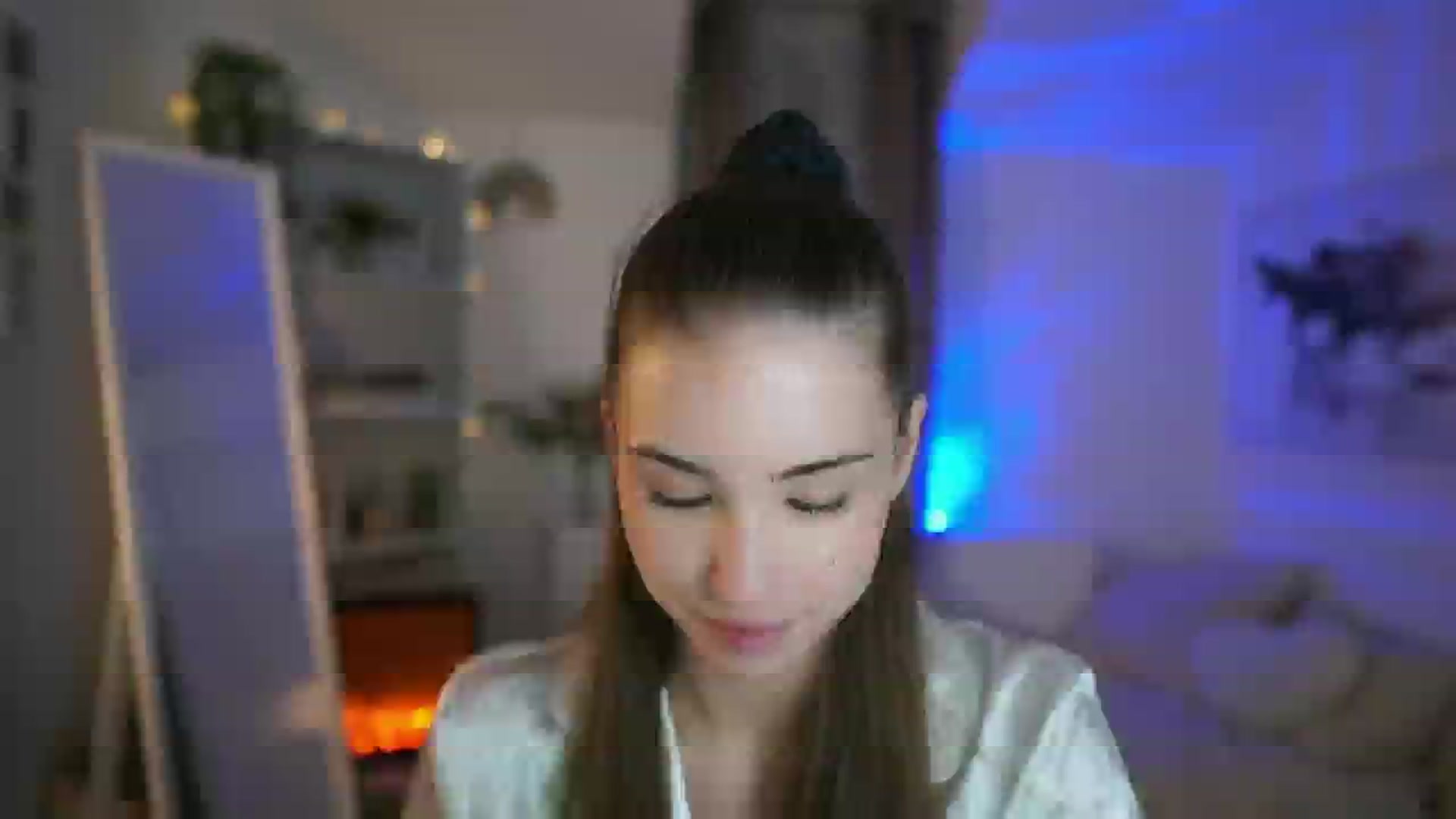 Gallery image thumbnail from Shy_jane's myfreecams stream on, 05/21/2025, 15:30 image 5 of 20