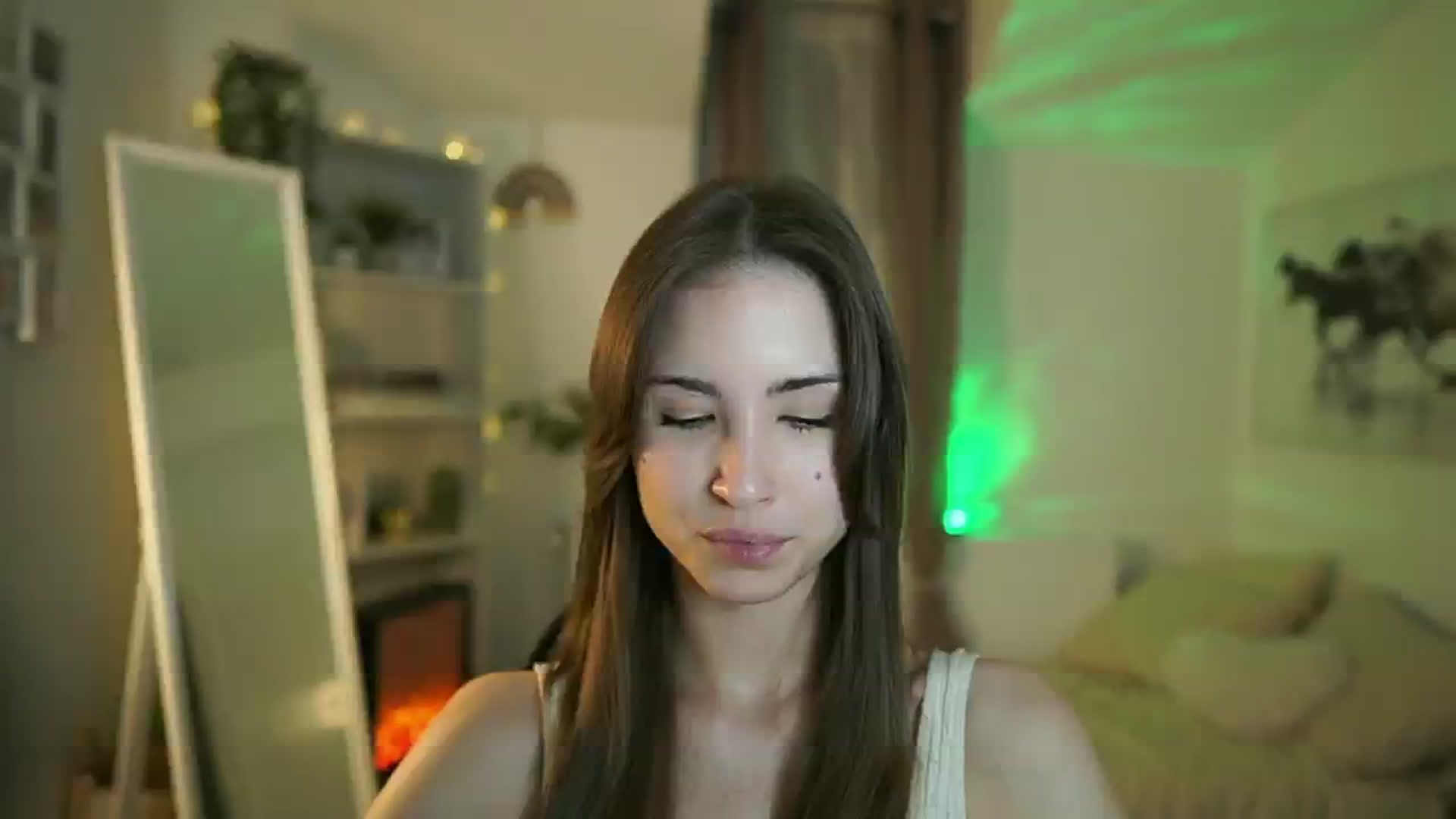 Gallery image thumbnail from Shy_jane's myfreecams stream on, 05/28/2025, 09:59 image 3 of 20