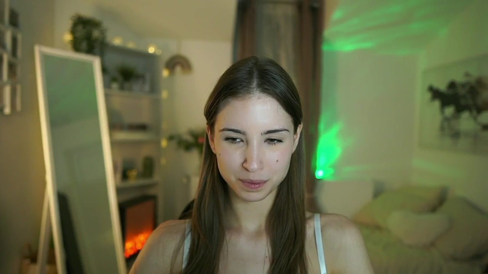 Gallery image thumbnail from Shy_jane's myfreecams stream on, 05/29/2025, 10:32 image 12 of 20