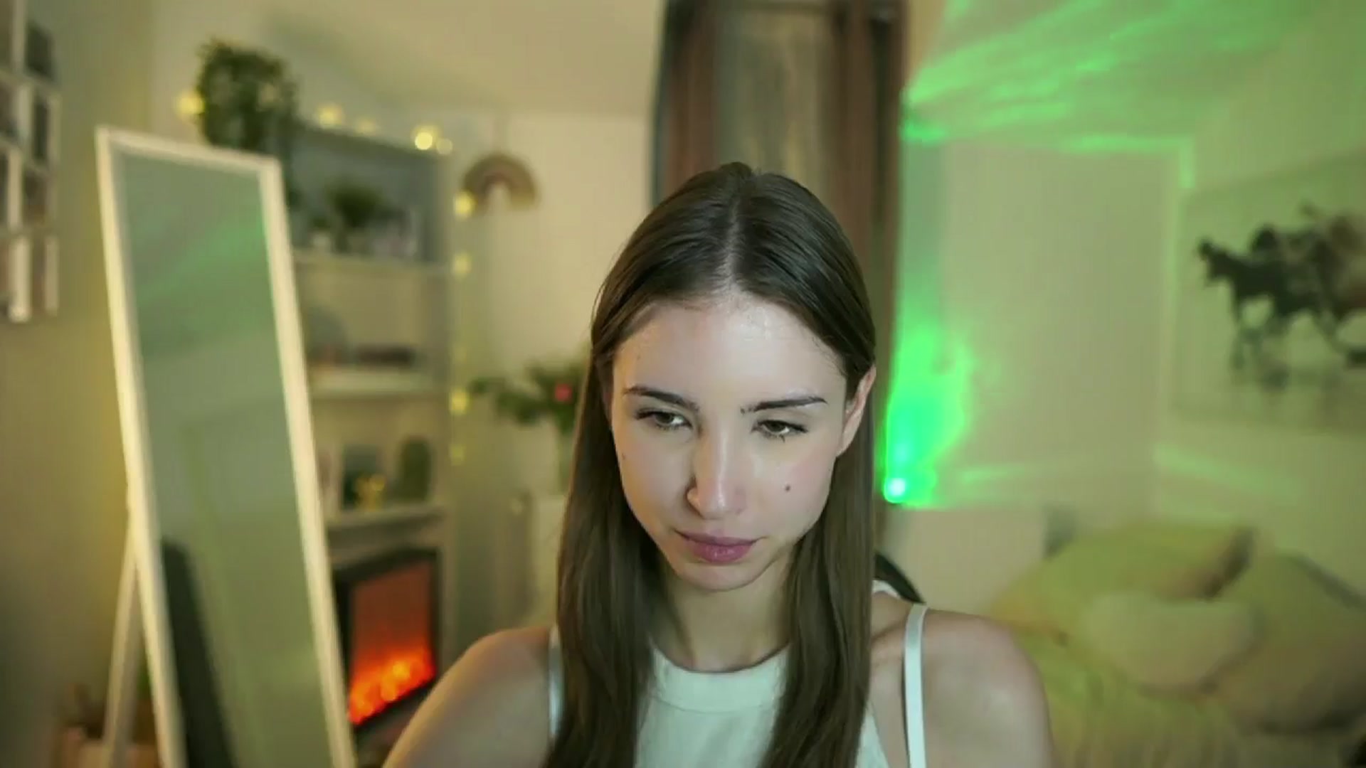 Gallery image thumbnail from Shy_jane's myfreecams stream on, 05/29/2025, 12:03 image 2 of 20