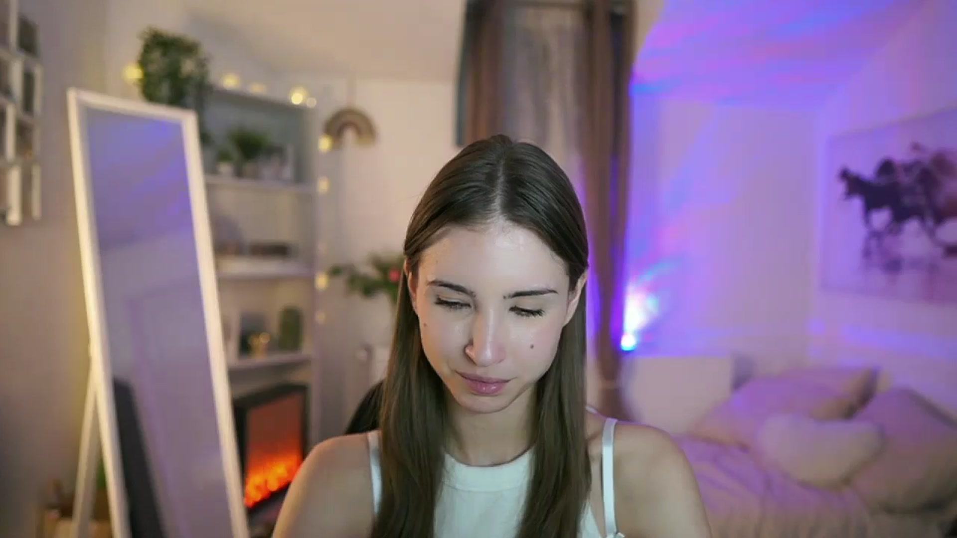 Gallery image thumbnail from Shy_jane's myfreecams stream on, 05/29/2025, 12:03 image 3 of 20