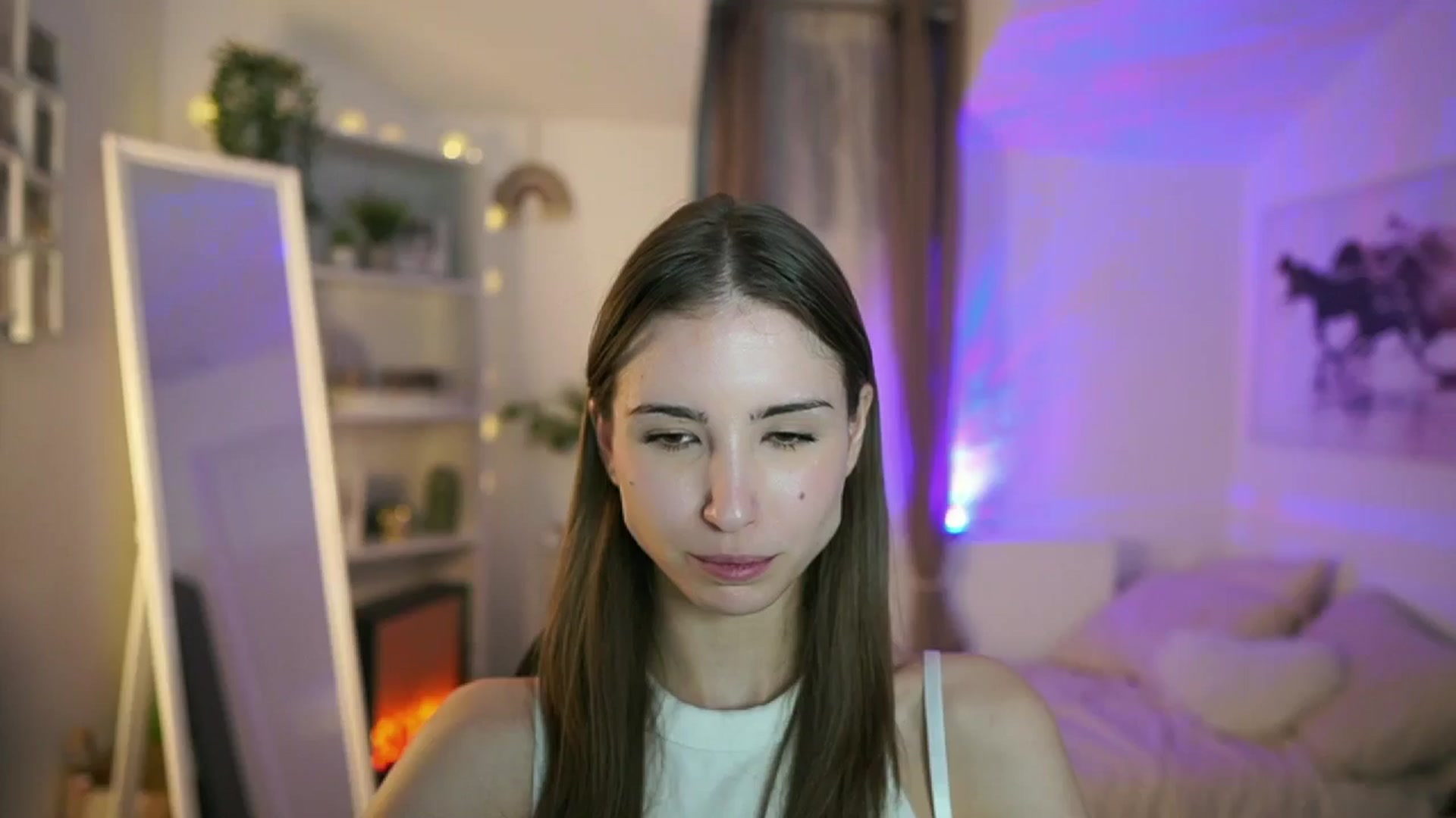 Gallery image thumbnail from Shy_jane's myfreecams stream on, 05/29/2025, 12:03 image 13 of 20