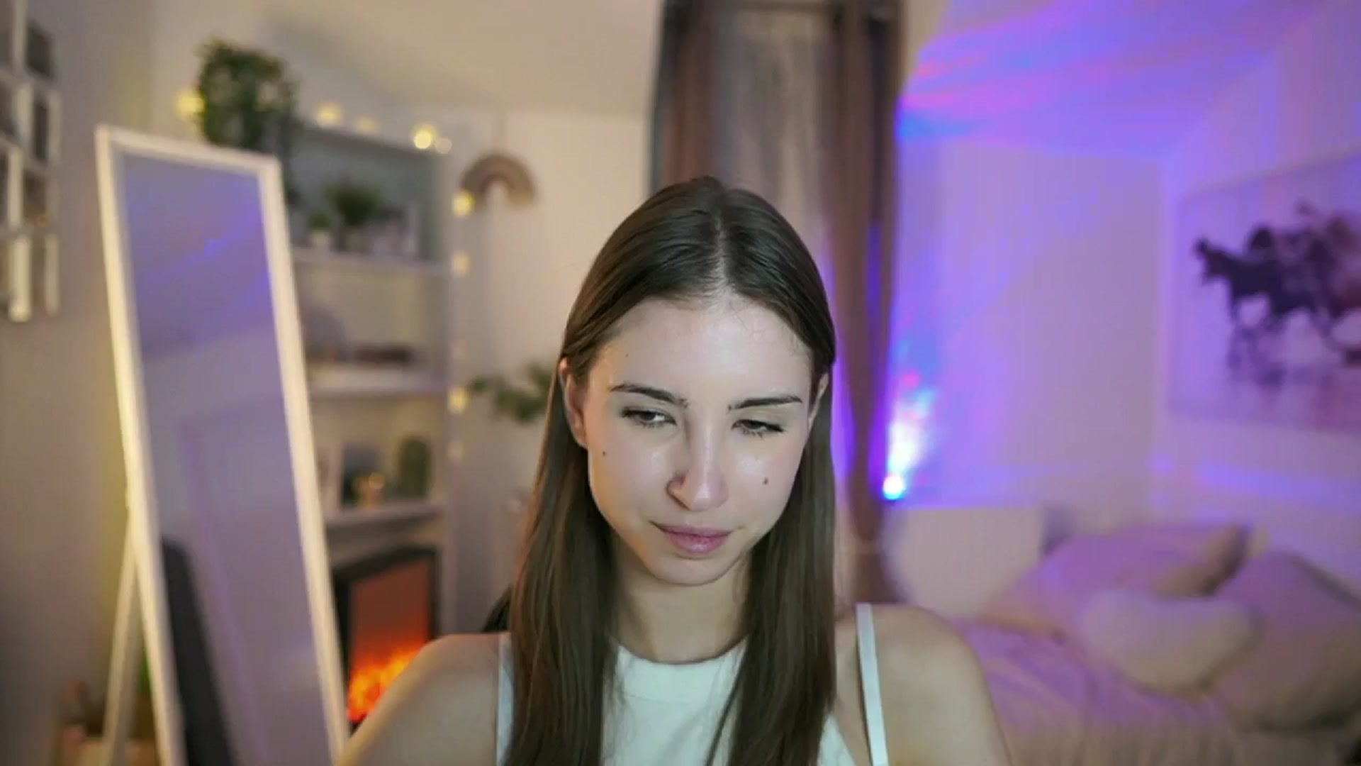 Gallery image thumbnail from Shy_jane's myfreecams stream on, 05/29/2025, 12:03 image 8 of 20