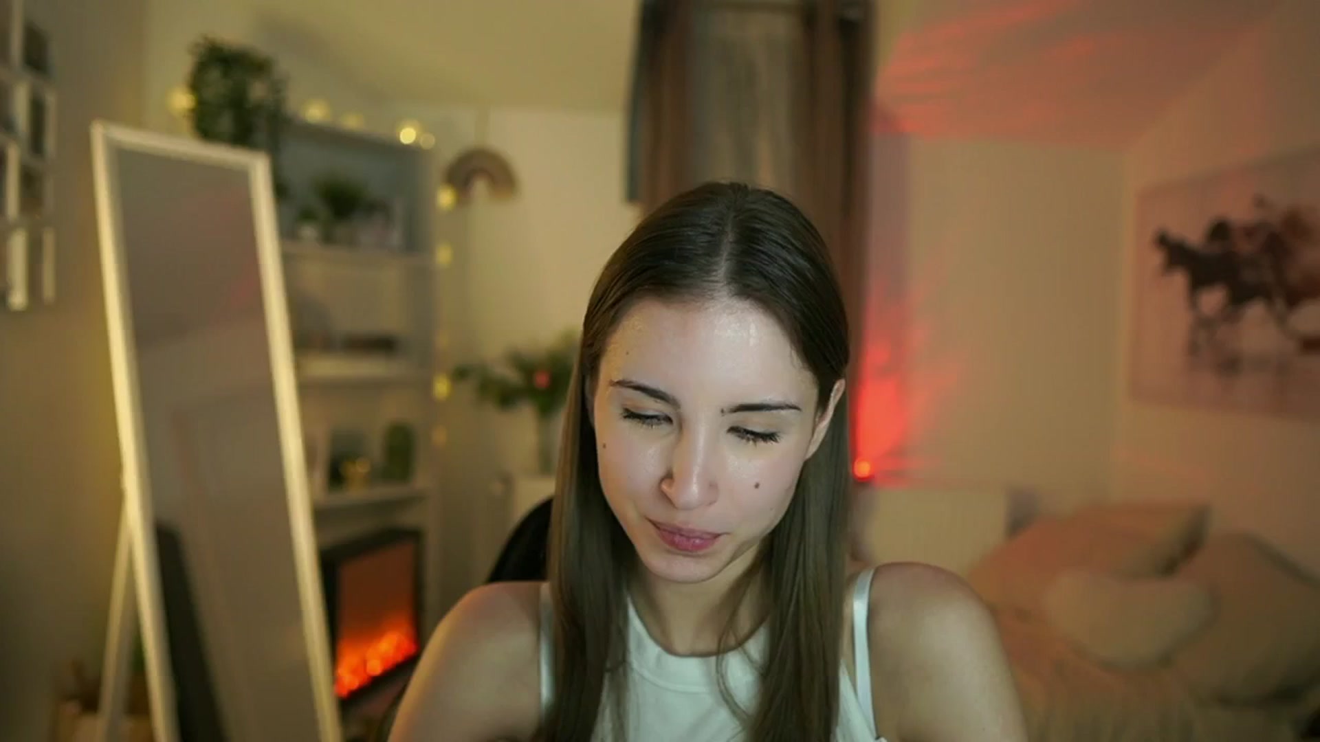 Gallery image thumbnail from Shy_jane's myfreecams stream on, 05/29/2025, 15:15 image 5 of 20