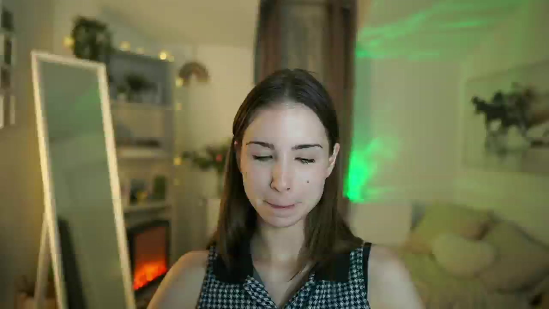 Gallery image thumbnail from Shy_jane's myfreecams stream on, 05/30/2025, 10:55 image 19 of 20