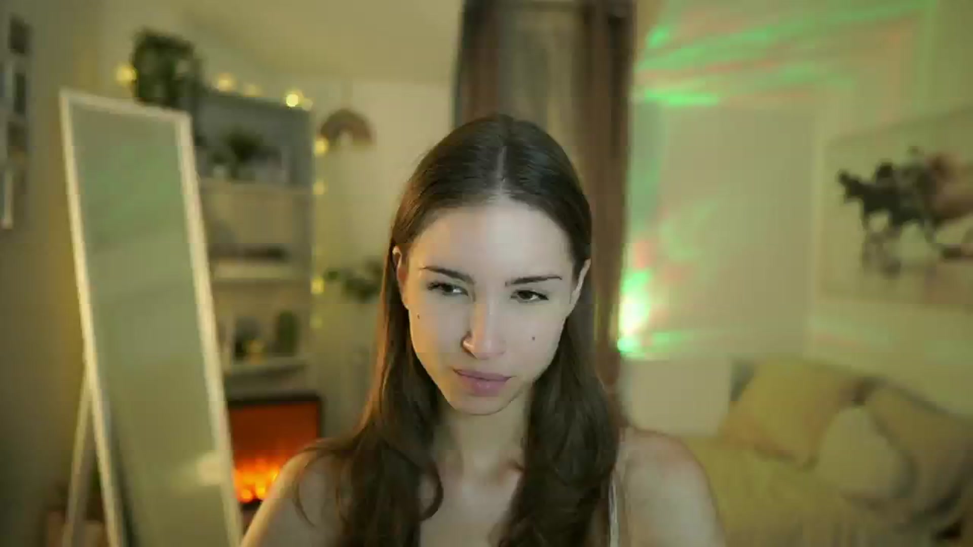 Gallery image thumbnail from Shy_jane's myfreecams stream on, 06/04/2025, 12:53 image 5 of 20
