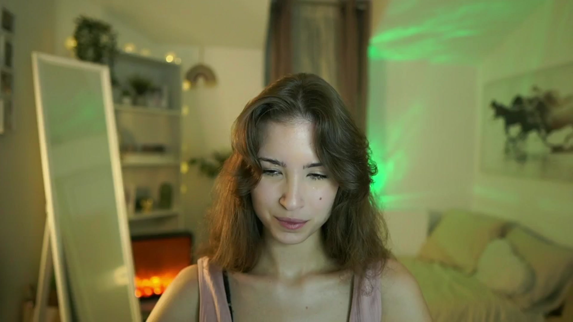 Gallery image thumbnail from Shy_jane's myfreecams stream on, 06/06/2025, 10:11 image 6 of 20
