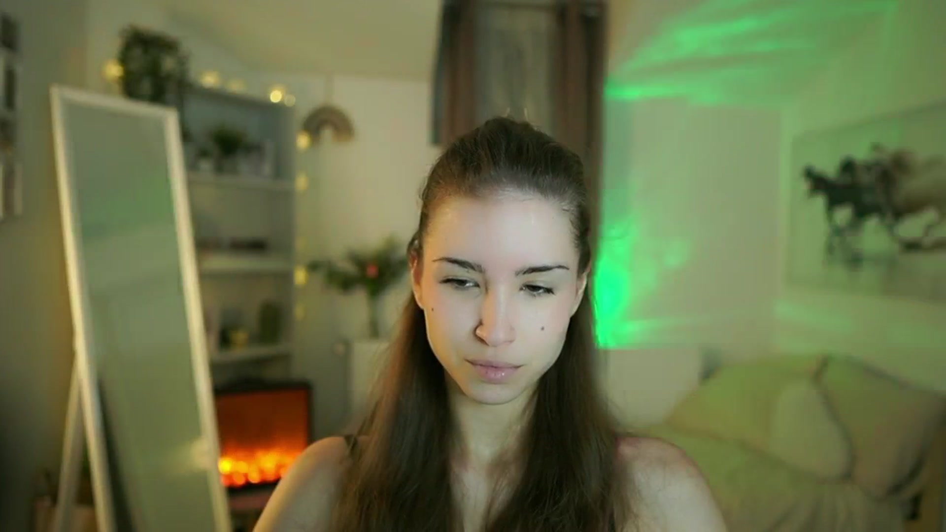 Gallery image thumbnail from Shy_jane's myfreecams stream on, 06/17/2025, 09:30 image 4 of 20