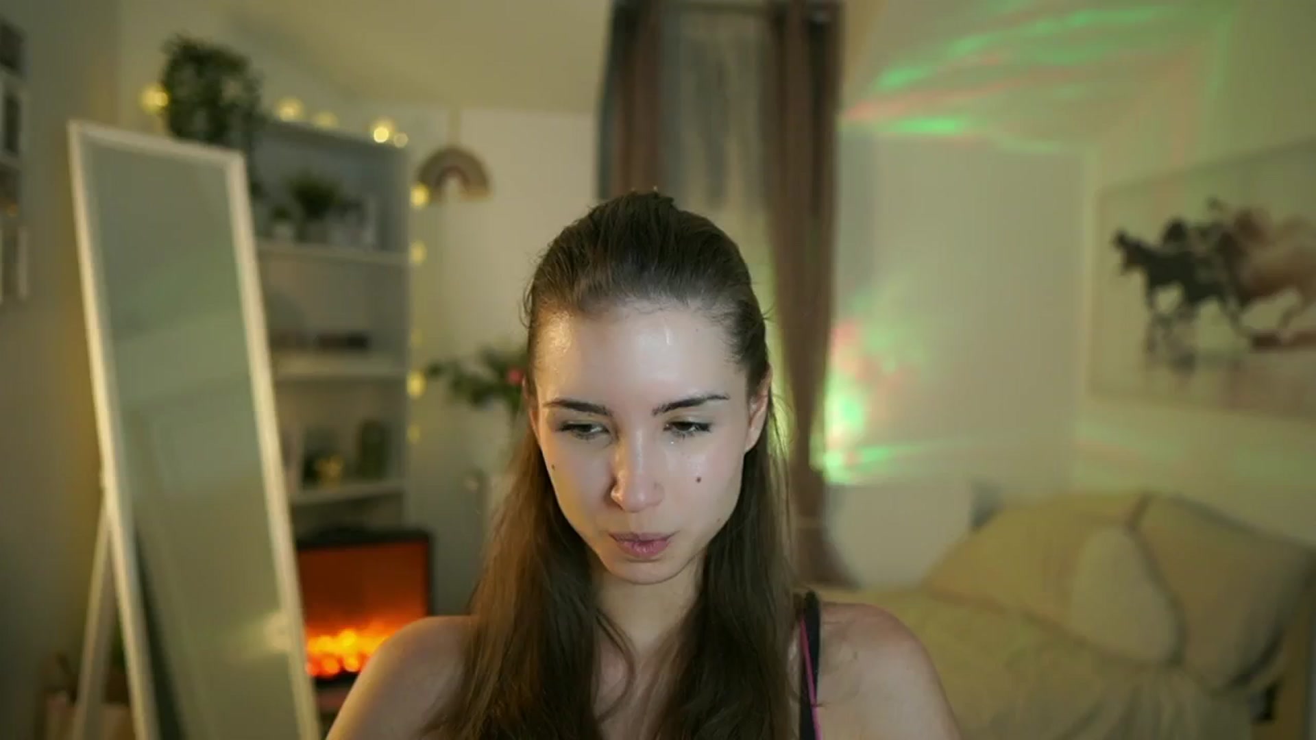 Gallery image thumbnail from Shy_jane's myfreecams stream on, 06/17/2025, 16:57 image 4 of 20
