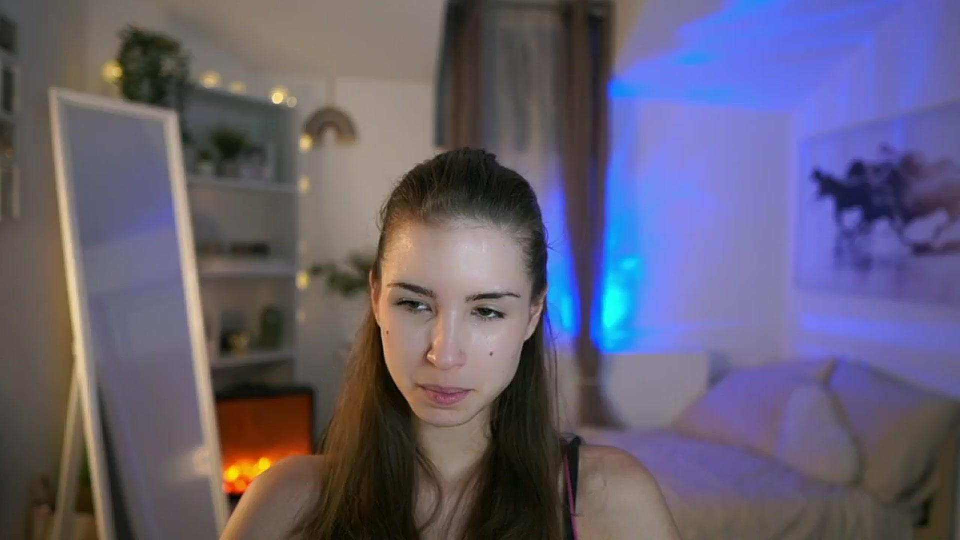 Gallery image thumbnail from Shy_jane's myfreecams stream on, 06/17/2025, 16:57 image 9 of 20
